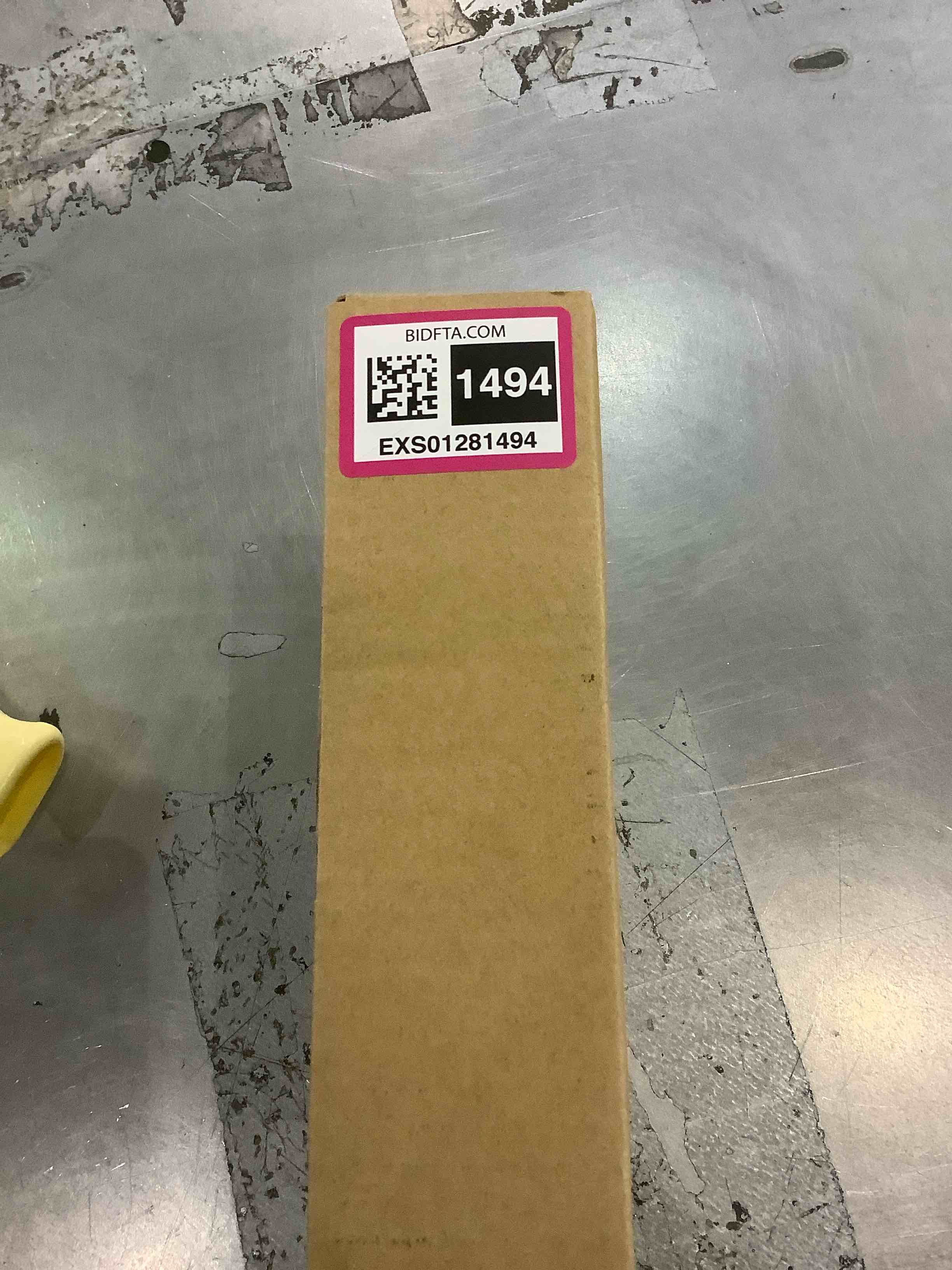 https://s3.amazonaws.com/lotting-images-prod/BargainHunt/EXS01281494_1712319668204.jpeg