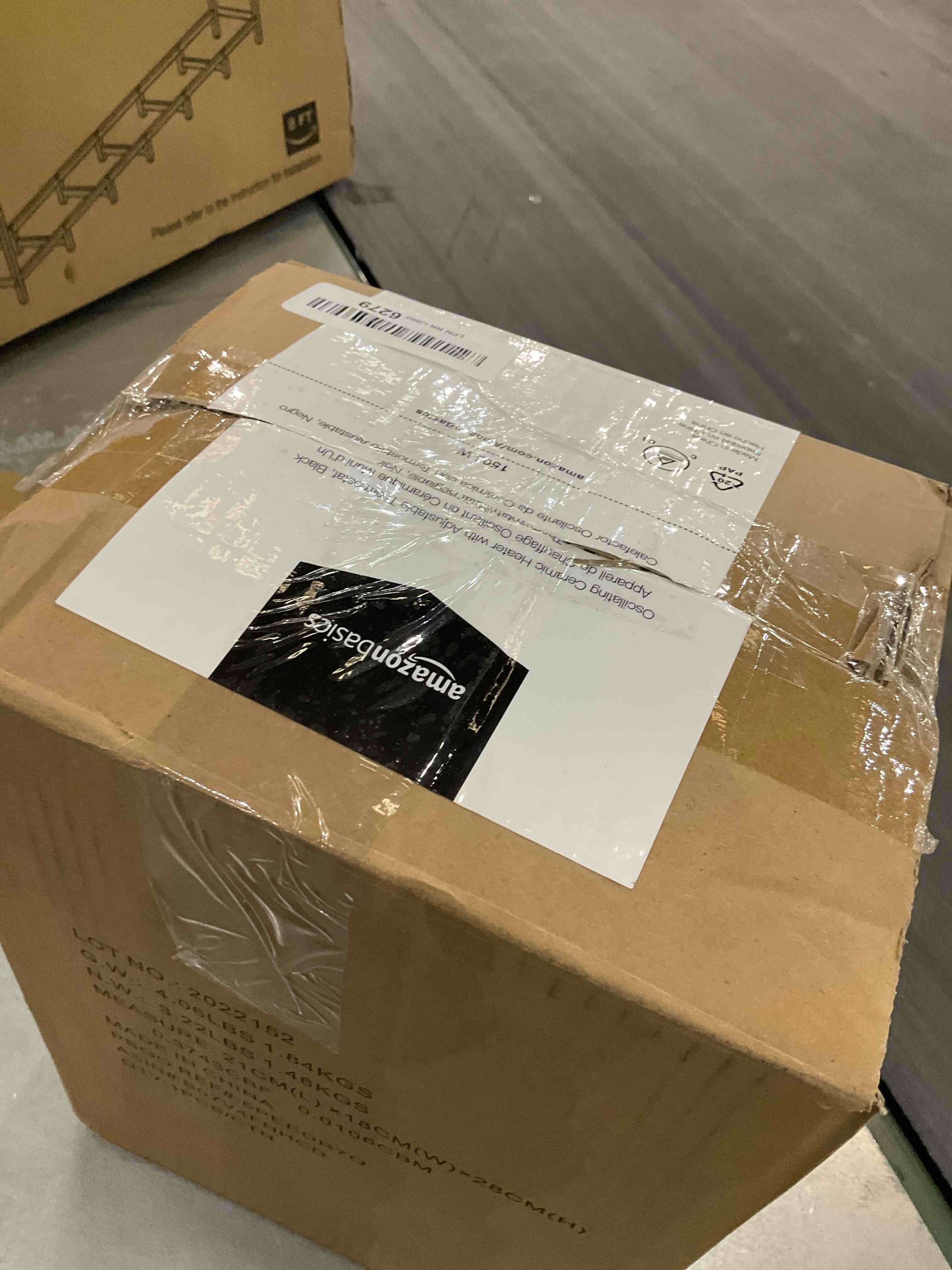 https://s3.amazonaws.com/lotting-images-prod/BargainHunt/EXS01281540_1712069507424.jpeg
