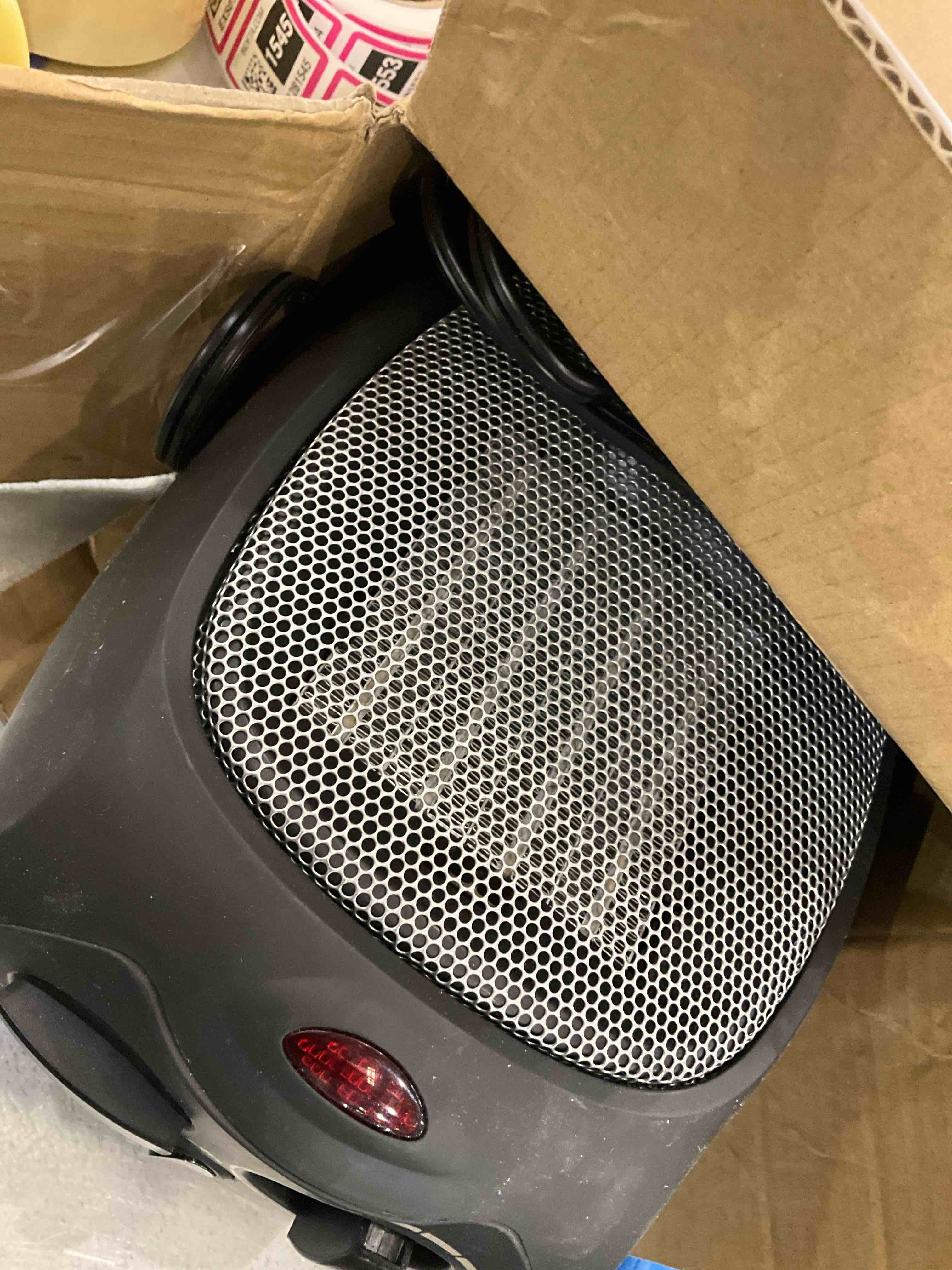 https://s3.amazonaws.com/lotting-images-prod/BargainHunt/EXS01281540_1712069543962.jpeg