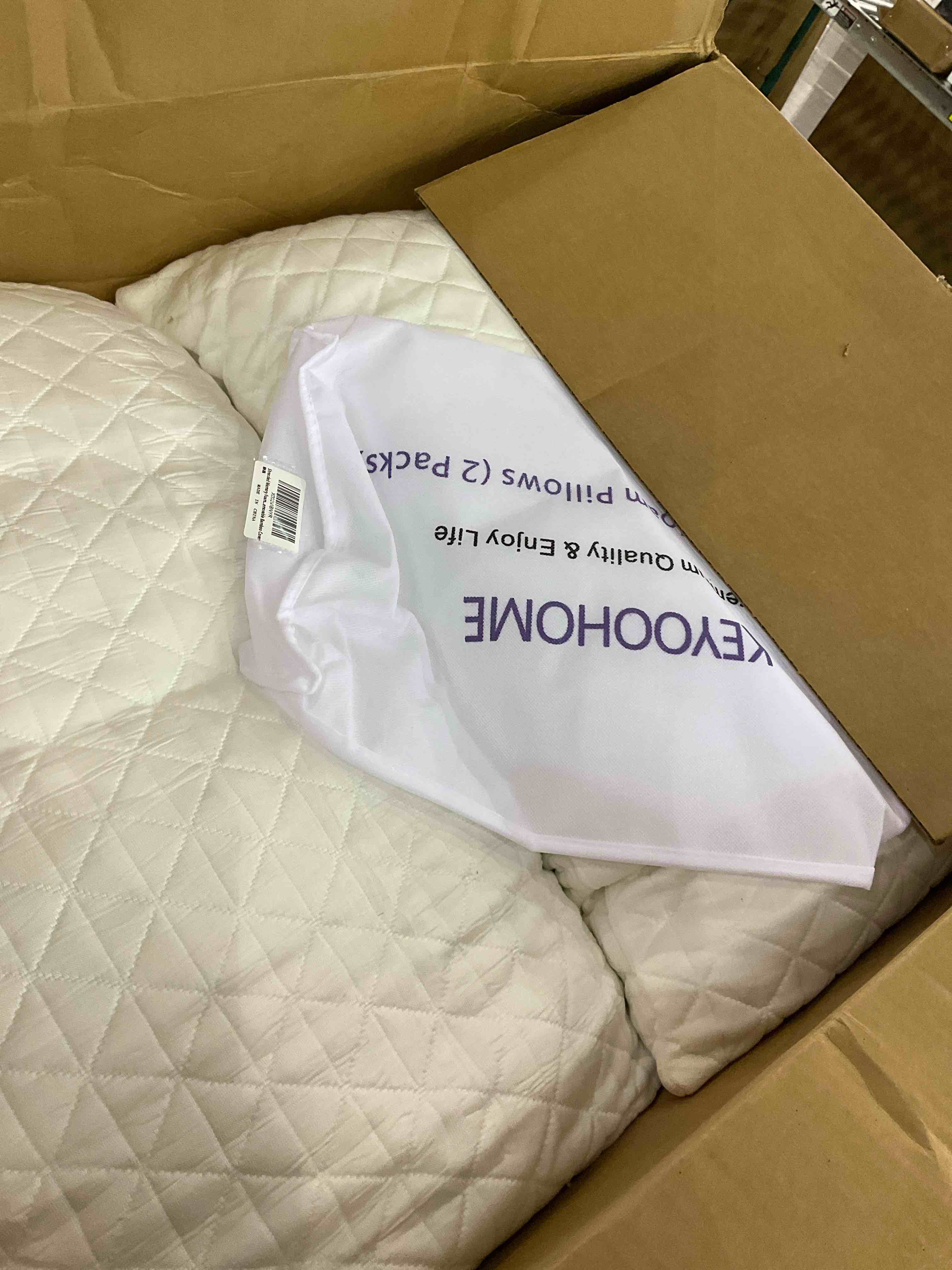 https://s3.amazonaws.com/lotting-images-prod/BargainHunt/EXS01281577_1712147068141.jpeg