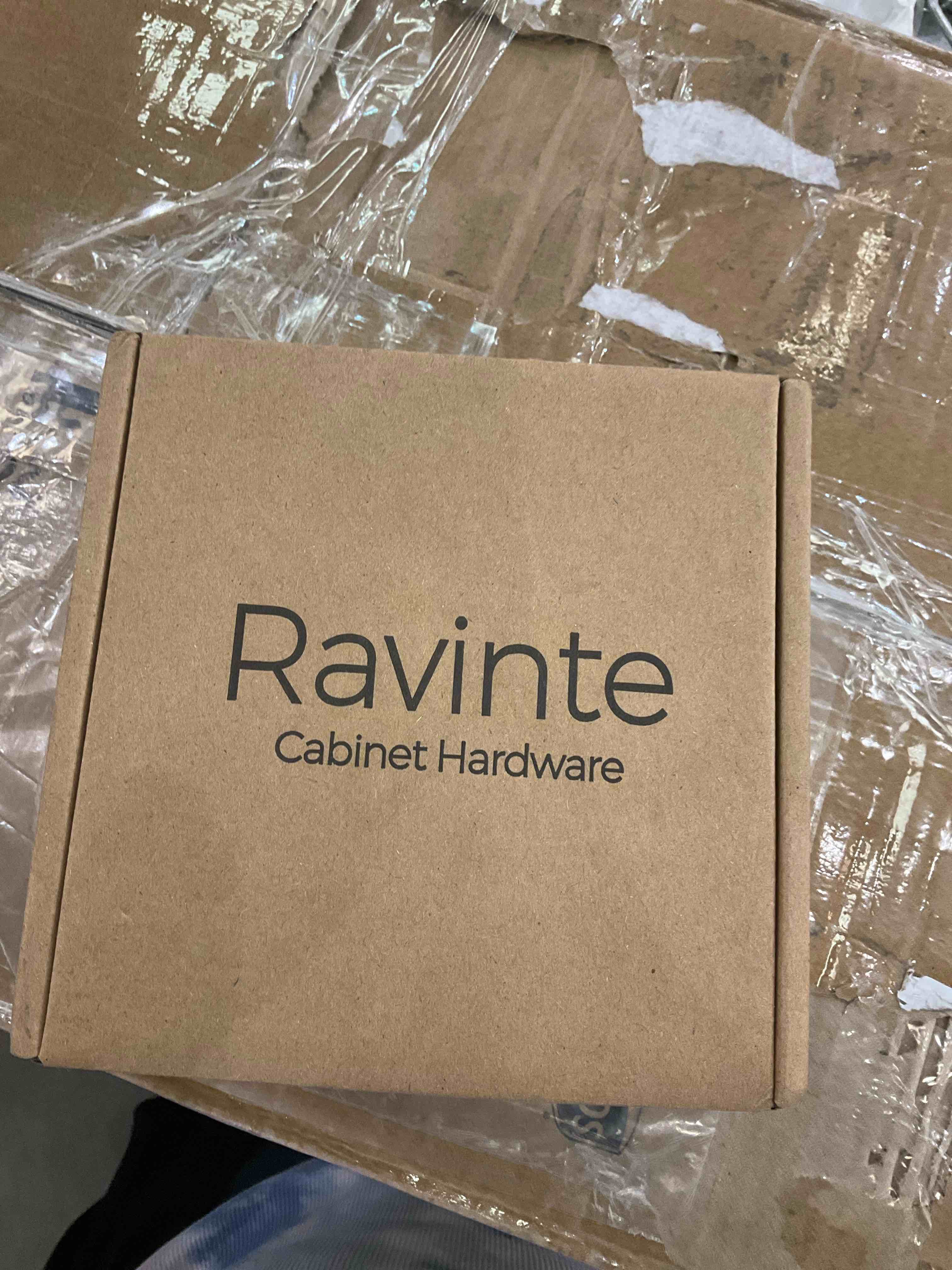 https://s3.amazonaws.com/lotting-images-prod/BargainHunt/EXS01281713_1712690049960.jpeg