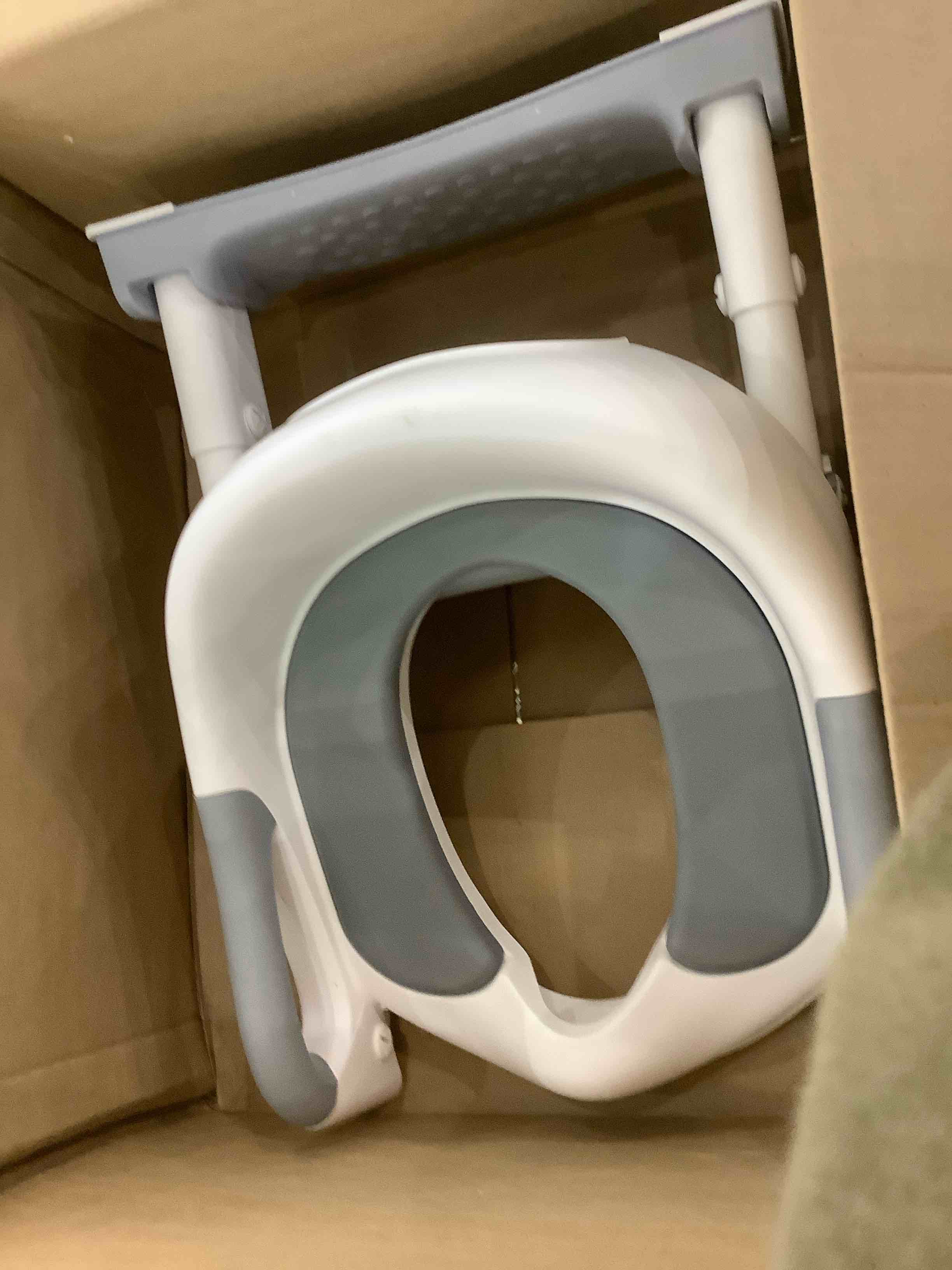 https://s3.amazonaws.com/lotting-images-prod/BargainHunt/EXS01281796_1713551423626.jpeg