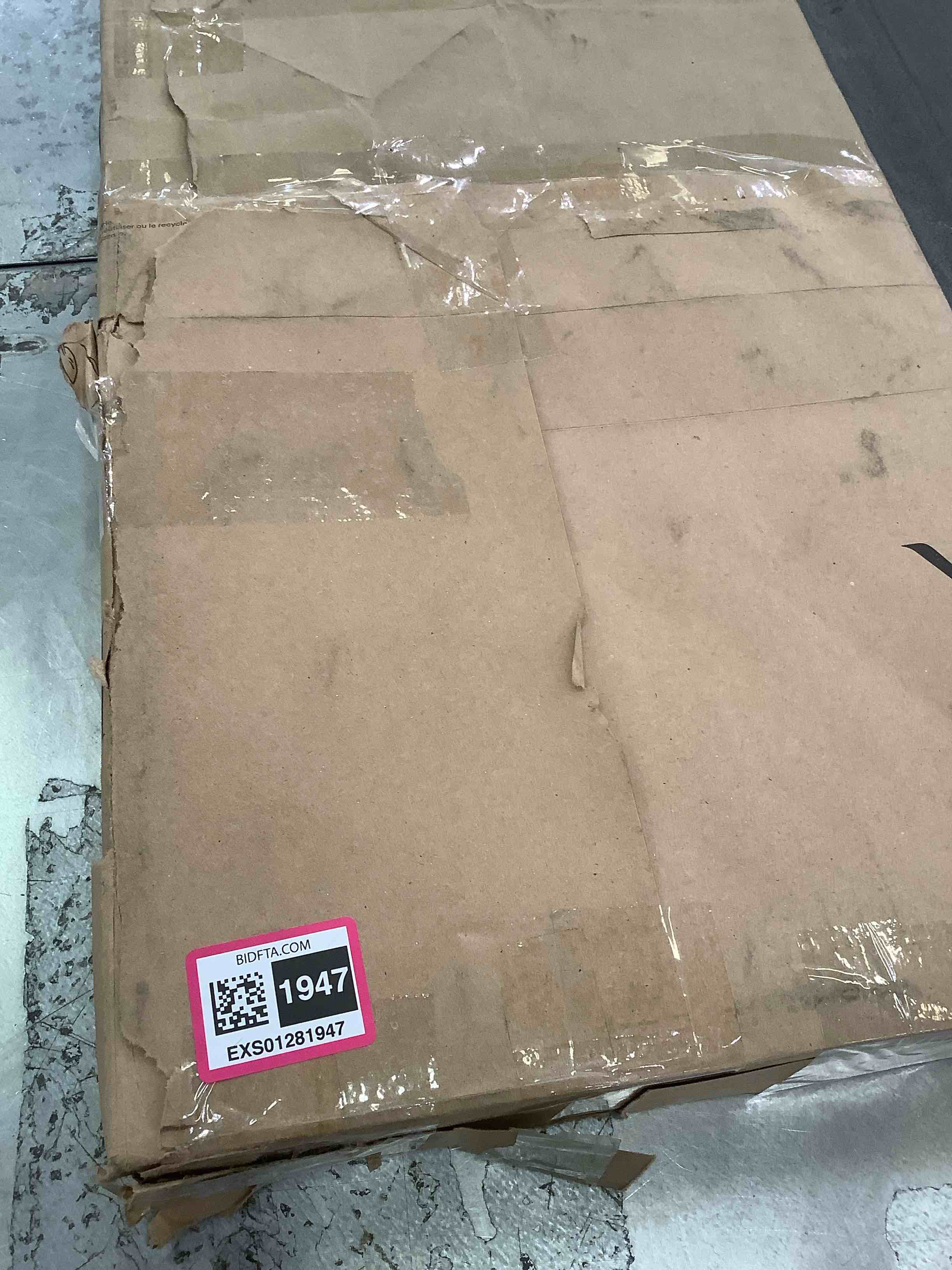https://s3.amazonaws.com/lotting-images-prod/BargainHunt/EXS01281947_1713804189332.jpeg