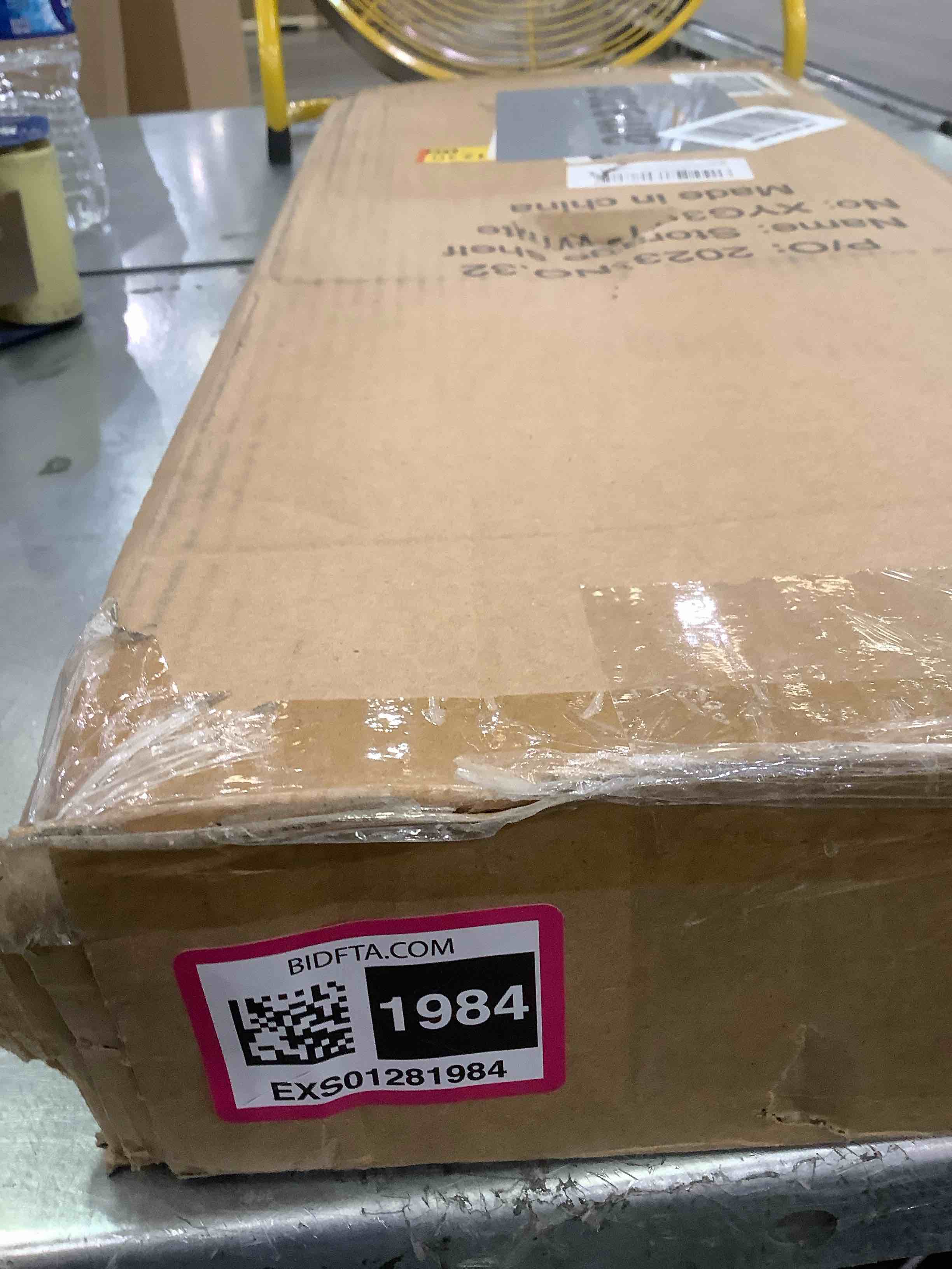 https://s3.amazonaws.com/lotting-images-prod/BargainHunt/EXS01281984_1713811656686.jpeg