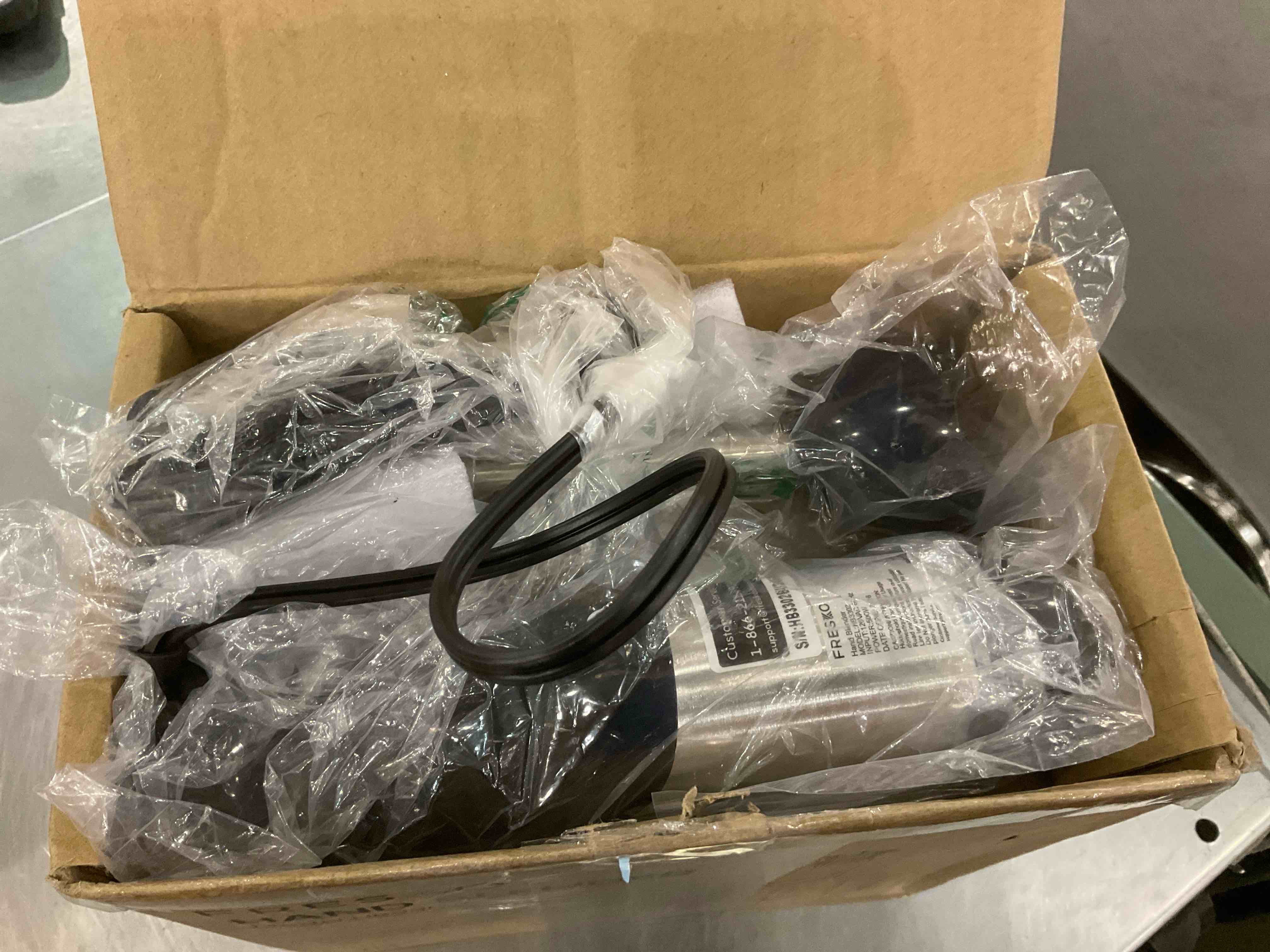 https://s3.amazonaws.com/lotting-images-prod/BargainHunt/EXS01282114_1715863903535.jpeg