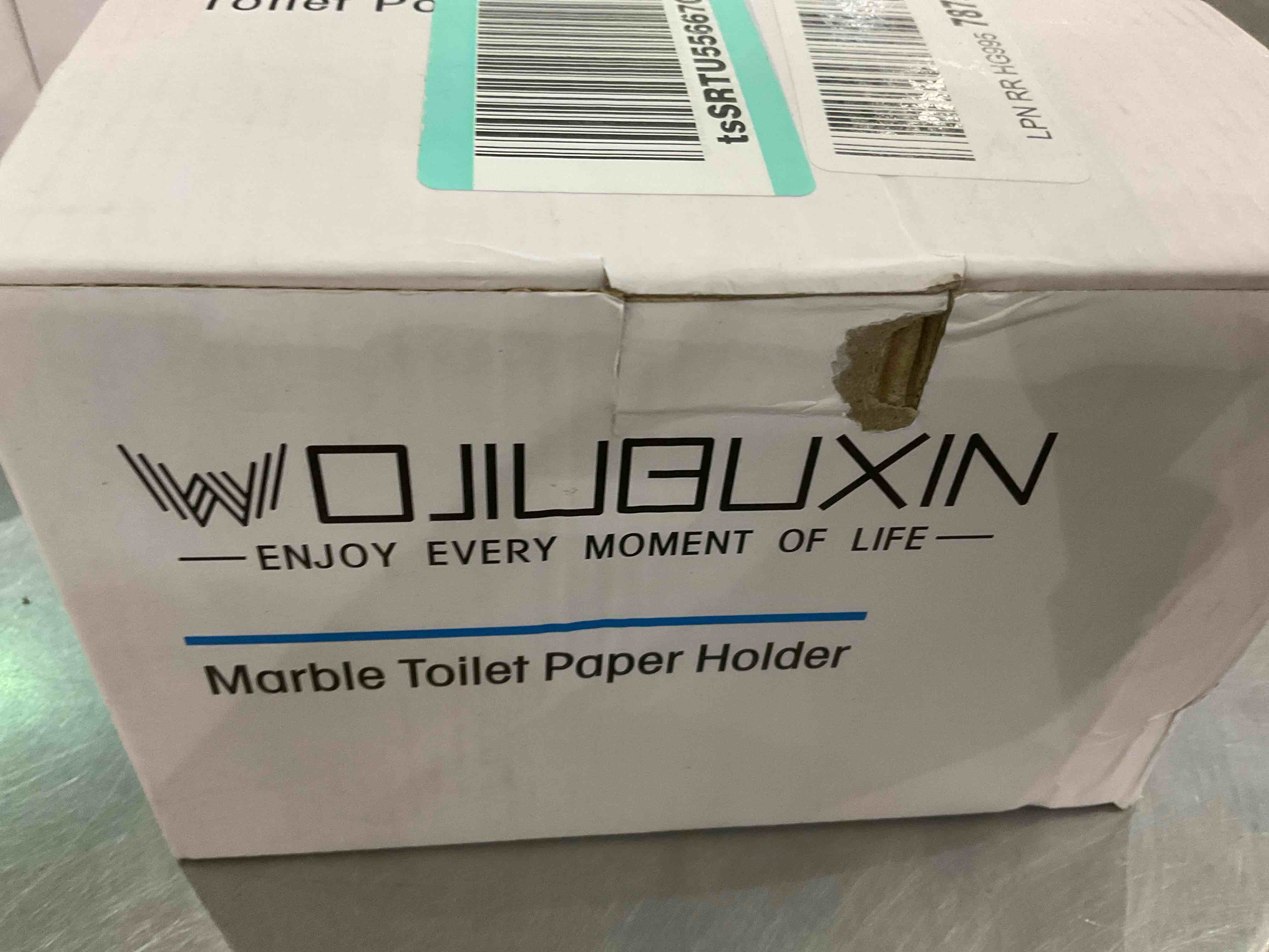 https://s3.amazonaws.com/lotting-images-prod/BargainHunt/EXS01282131_1715868063462.jpeg