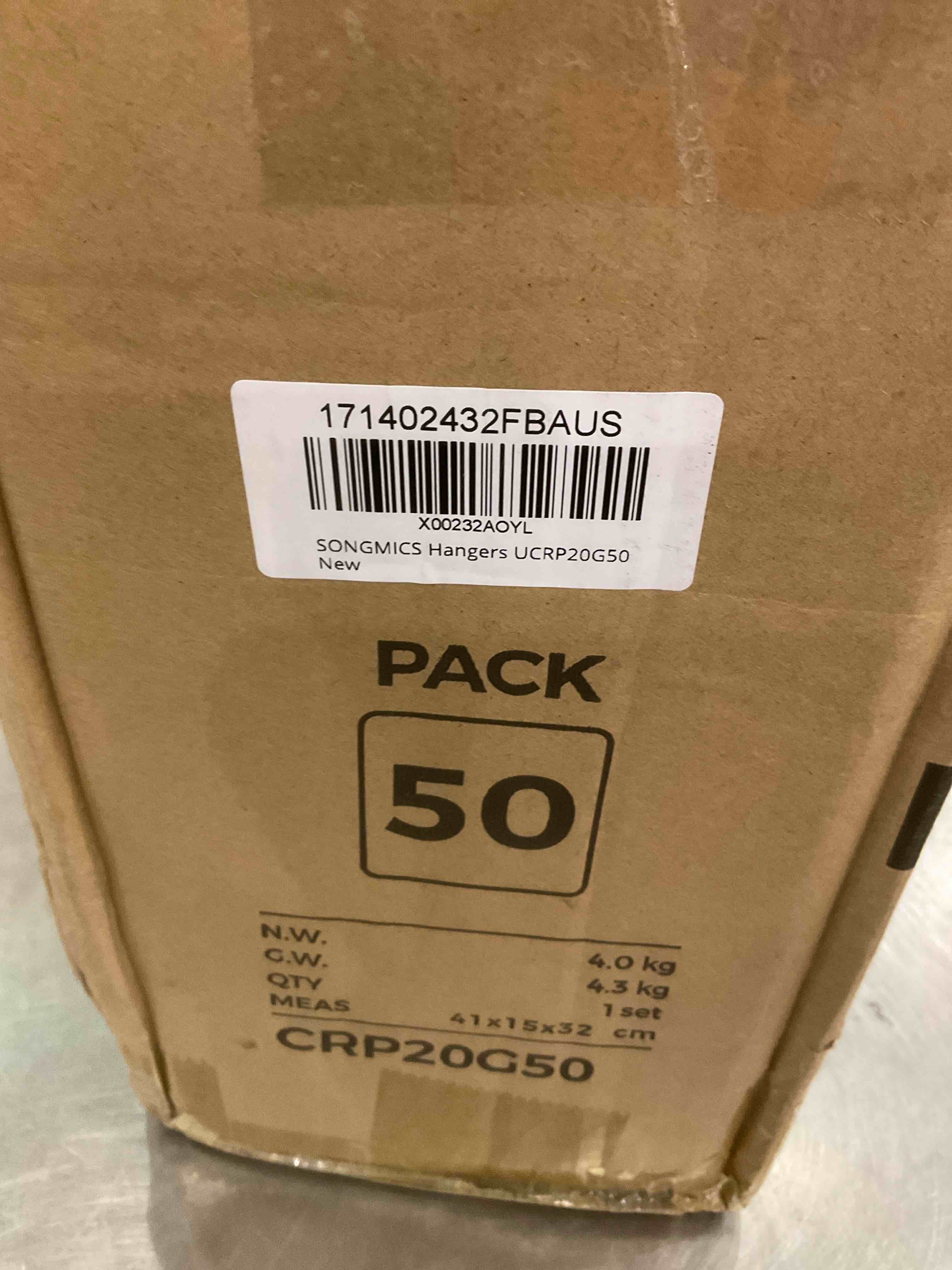 https://s3.amazonaws.com/lotting-images-prod/BargainHunt/EXS01282137_1715868743404.jpeg