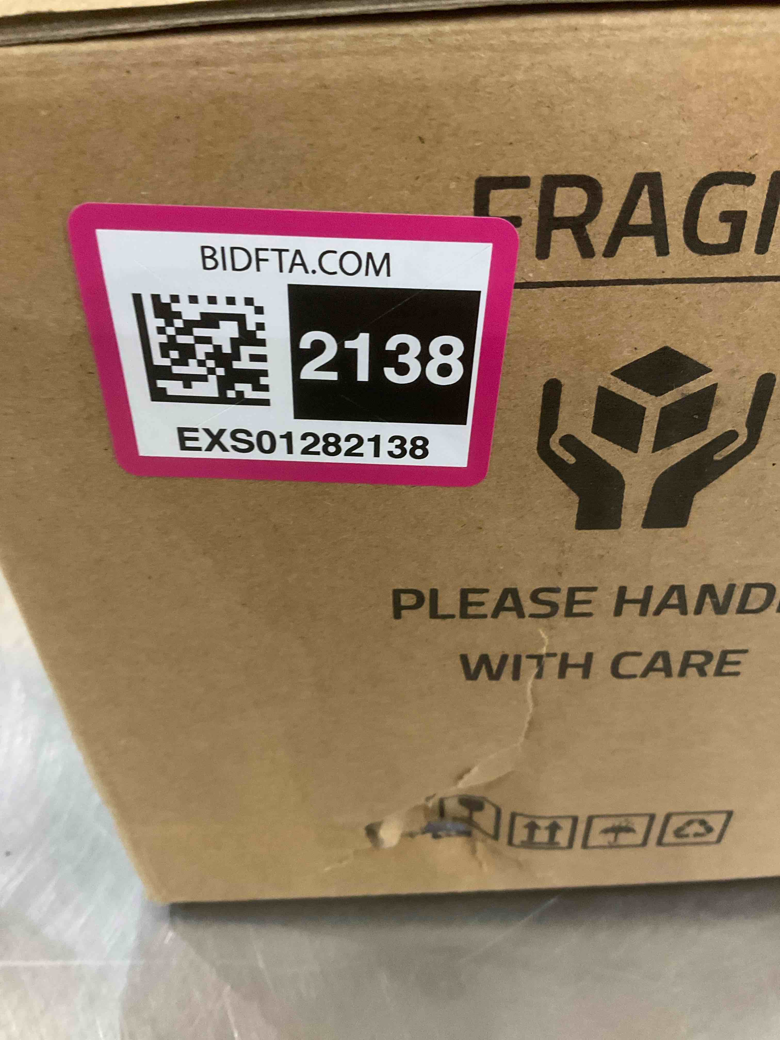 https://s3.amazonaws.com/lotting-images-prod/BargainHunt/EXS01282138_1715868873573.jpeg