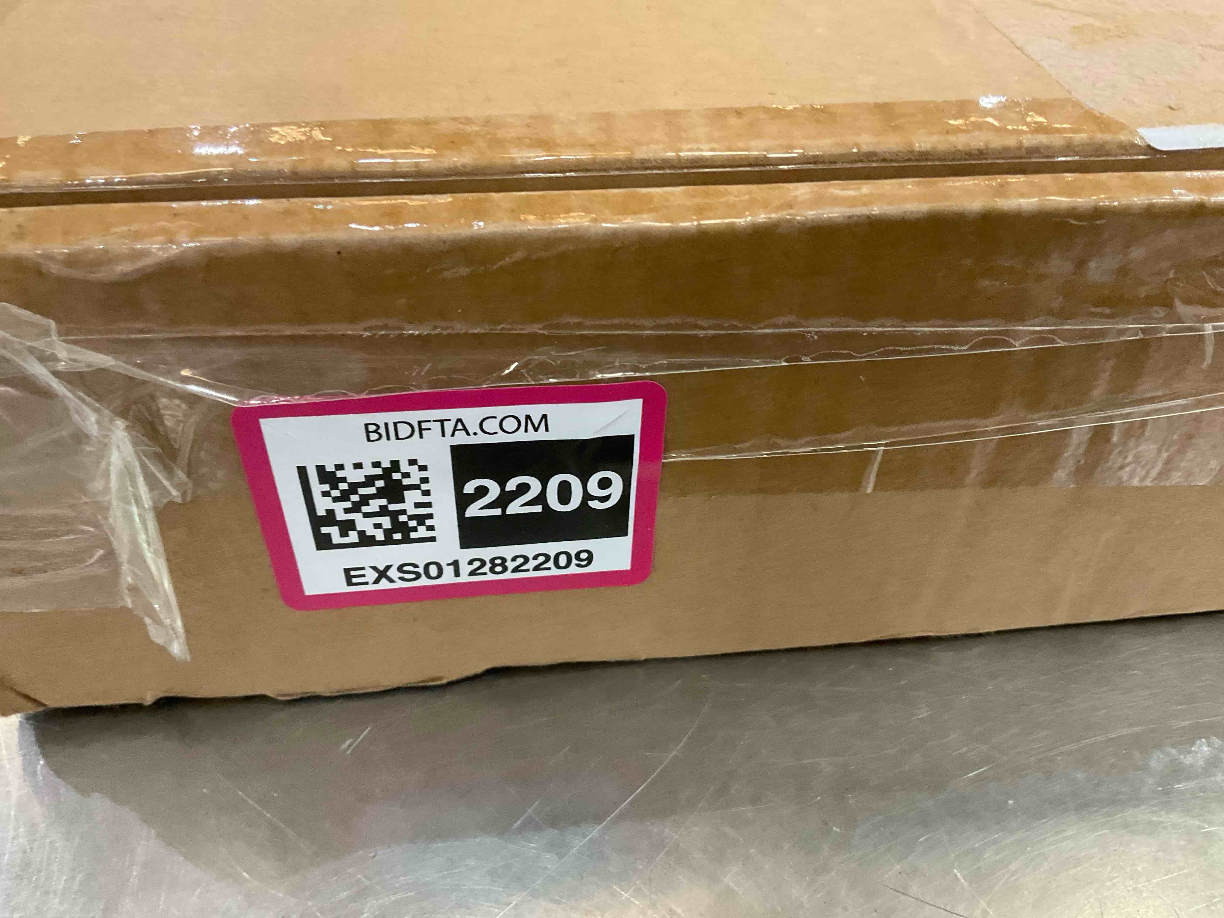 https://s3.amazonaws.com/lotting-images-prod/BargainHunt/EXS01282209_1715880294954.jpeg