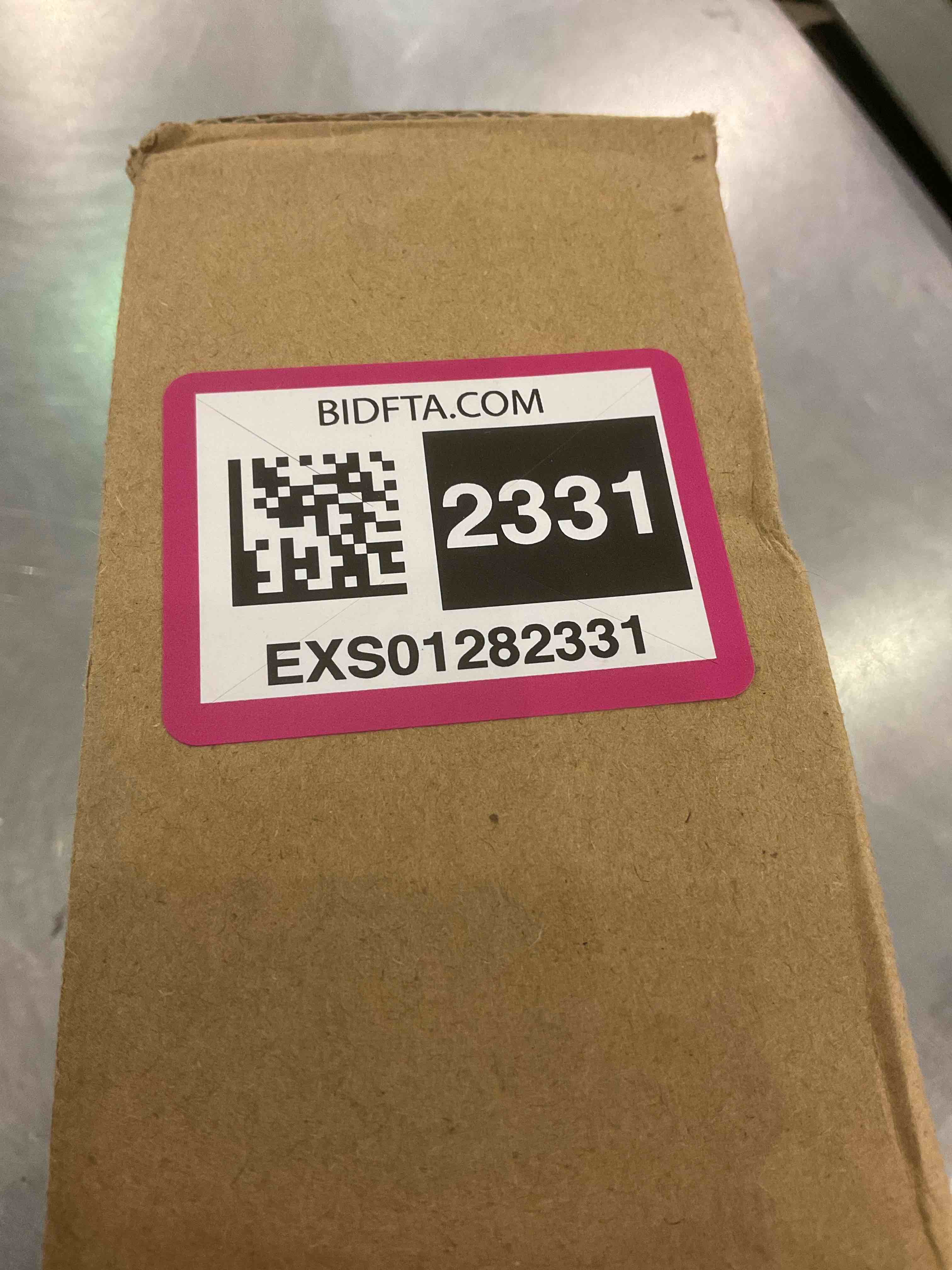 https://s3.amazonaws.com/lotting-images-prod/BargainHunt/EXS01282331_1715958013123.jpeg