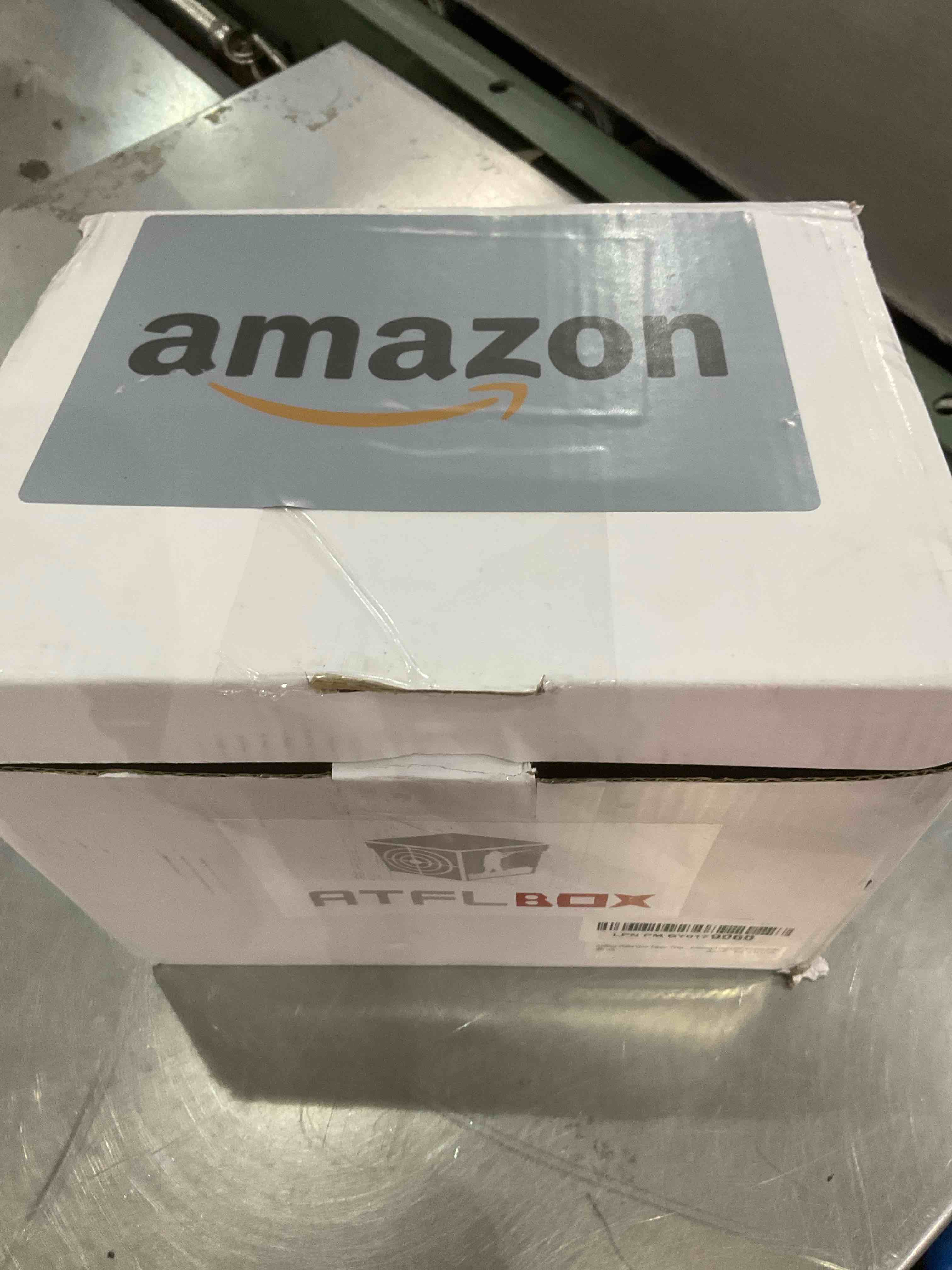 https://s3.amazonaws.com/lotting-images-prod/BargainHunt/EXS01282369_1715965514224.jpeg