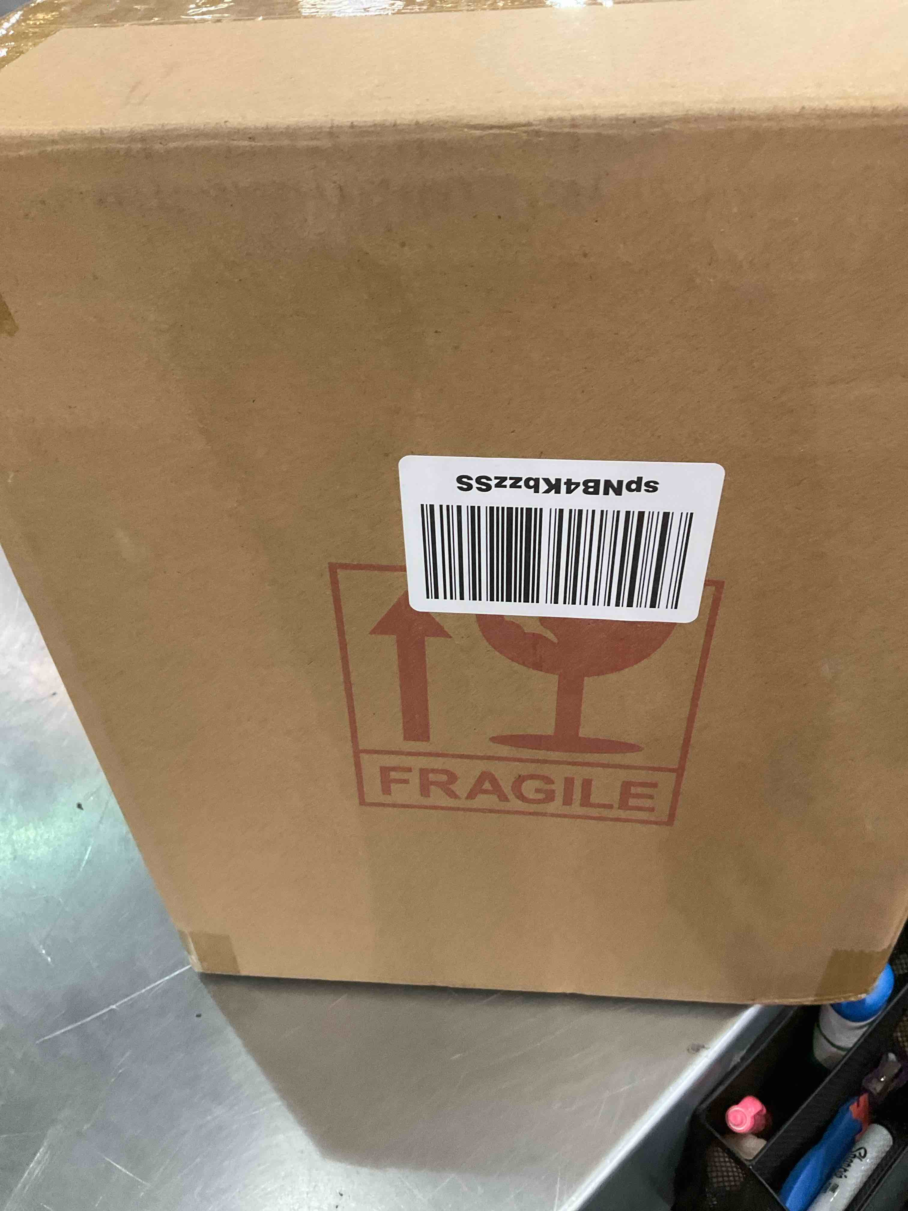 https://s3.amazonaws.com/lotting-images-prod/BargainHunt/EXS01282474_1716215841083.jpeg