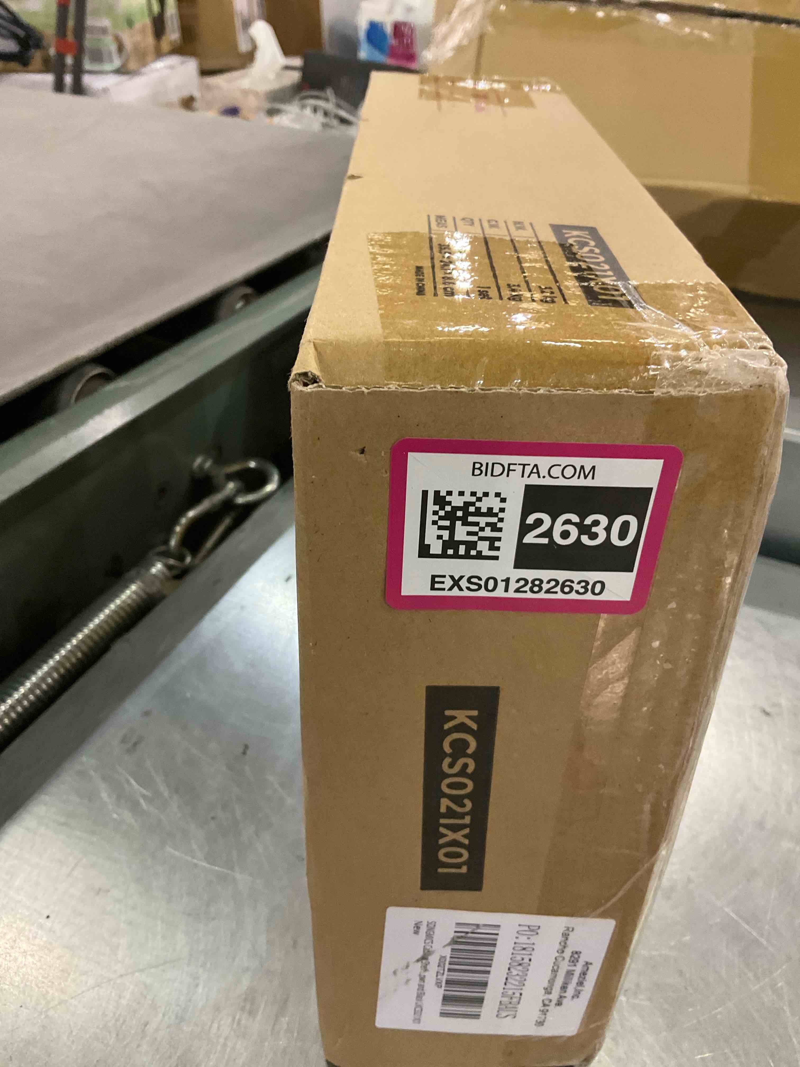 https://s3.amazonaws.com/lotting-images-prod/BargainHunt/EXS01282630_1712170120427.jpeg