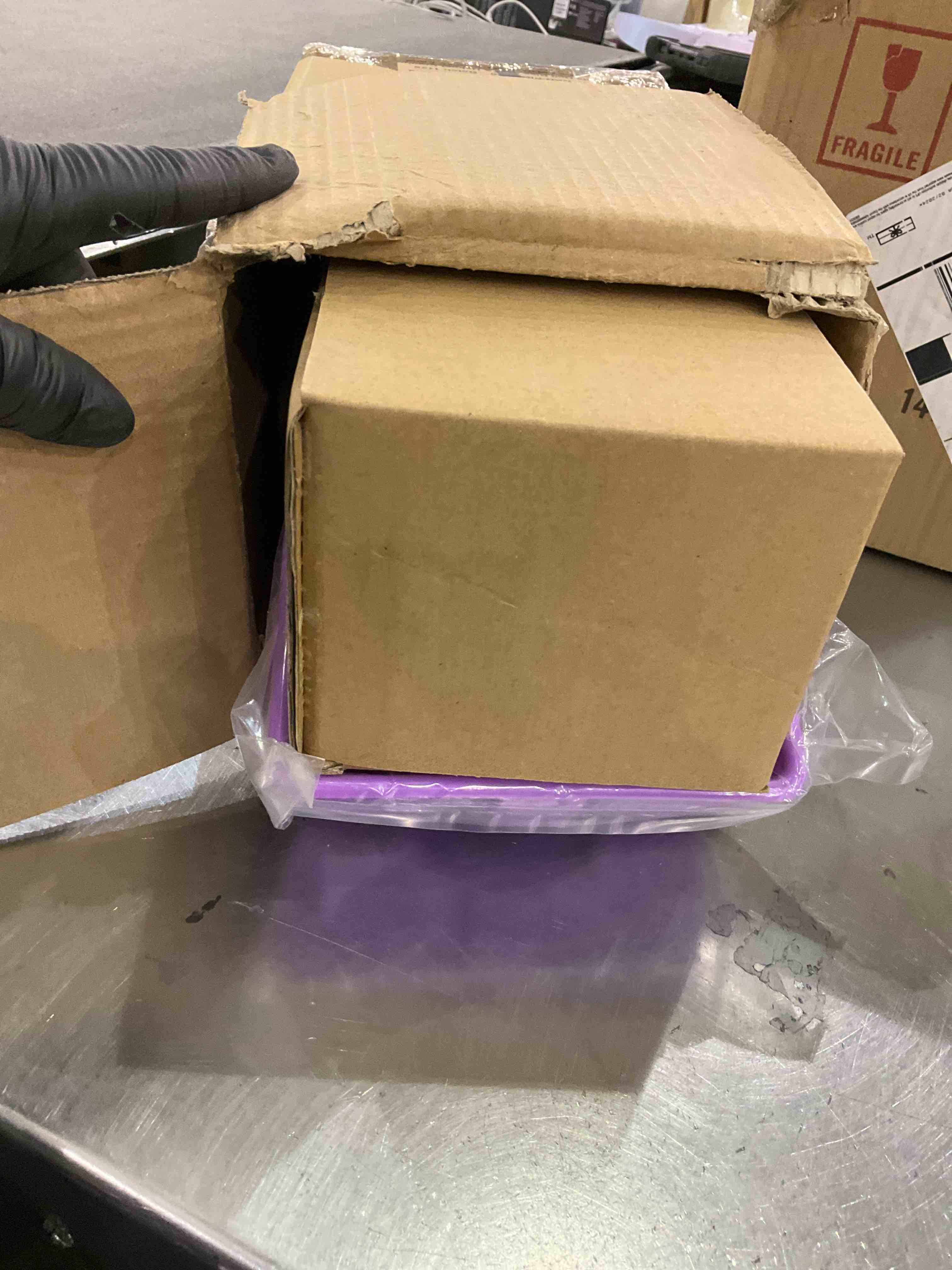 https://s3.amazonaws.com/lotting-images-prod/BargainHunt/EXS01282879_1712317189352.jpeg
