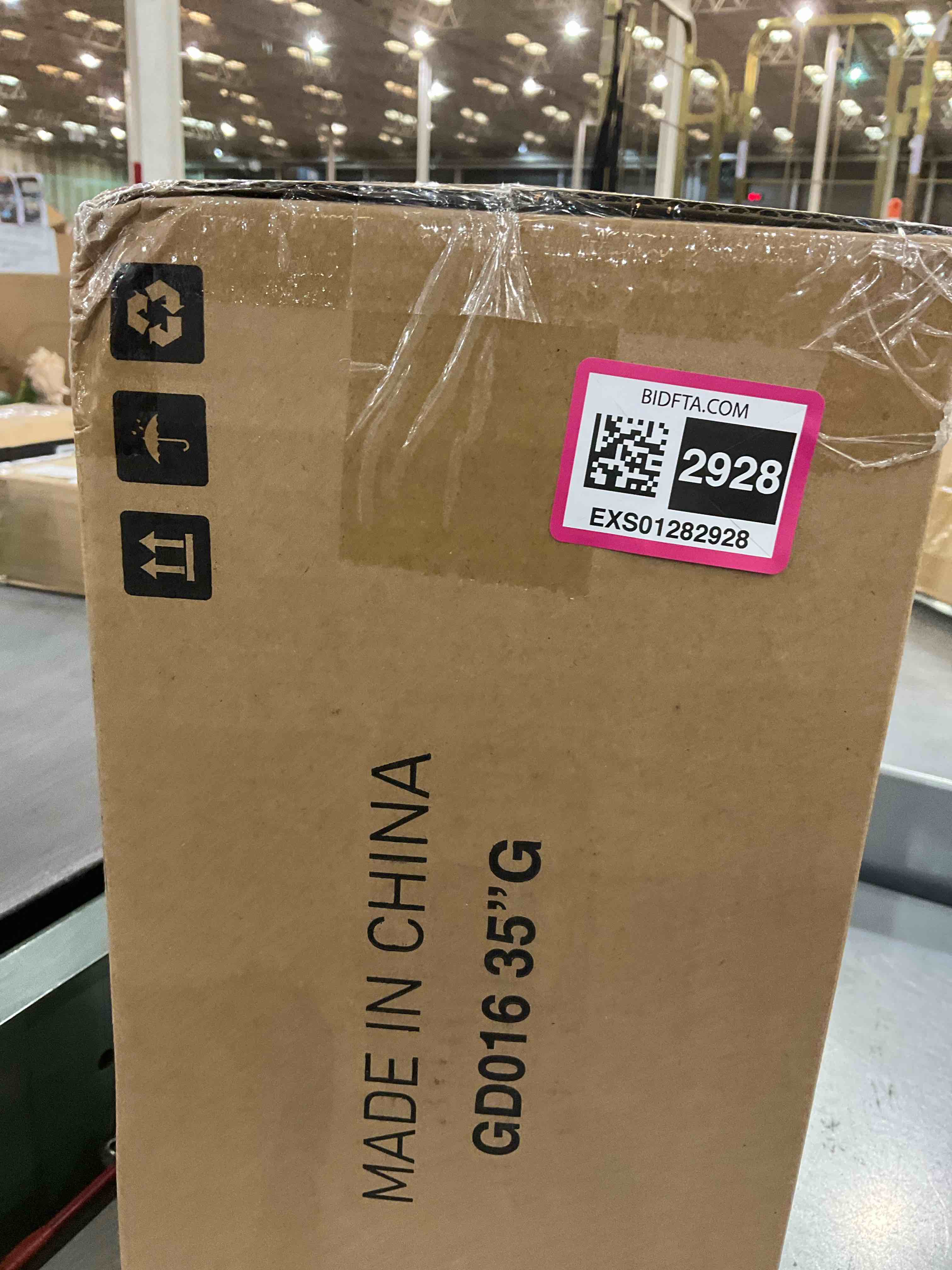 https://s3.amazonaws.com/lotting-images-prod/BargainHunt/EXS01282928_1712326281668.jpeg