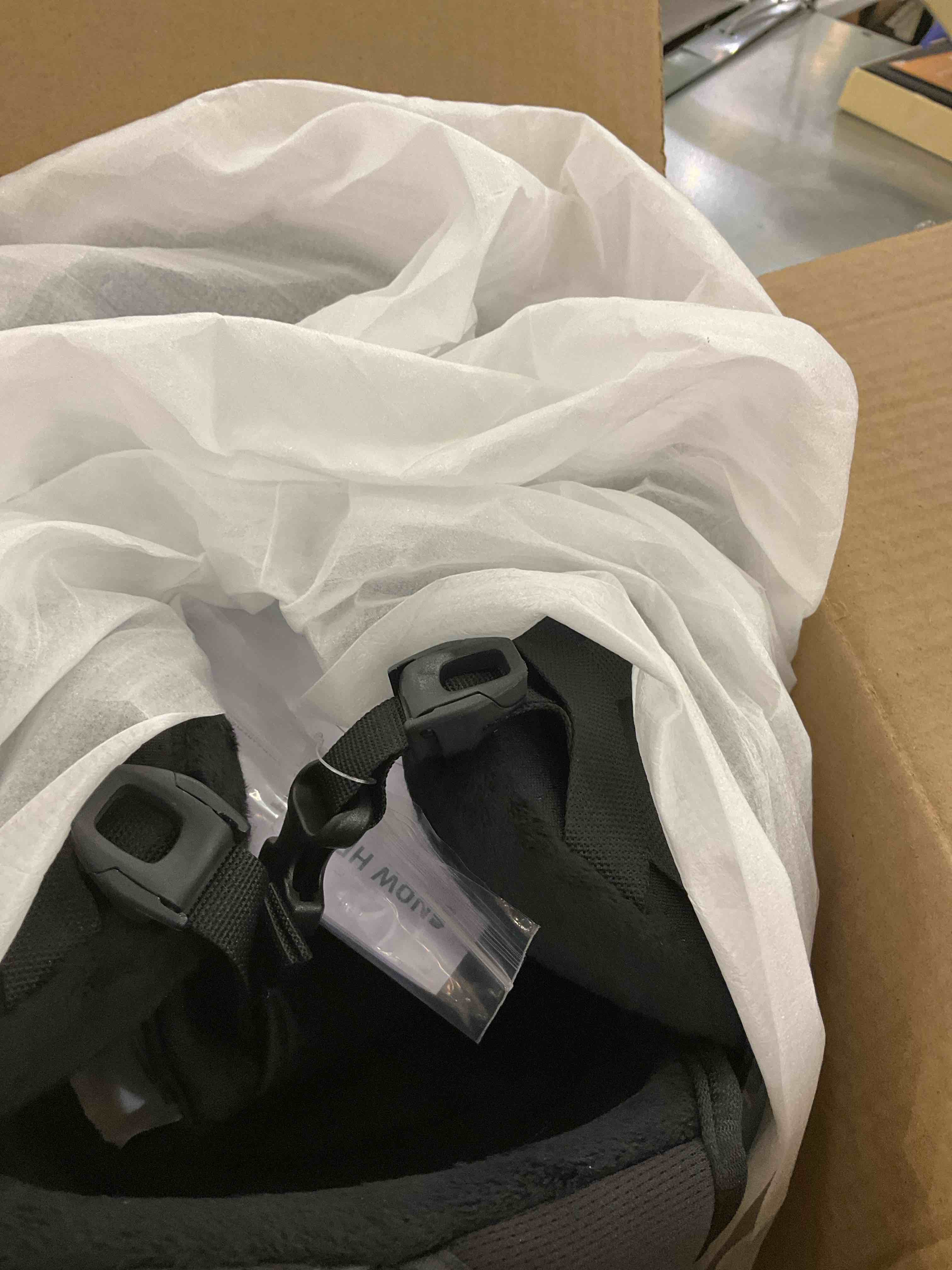 https://s3.amazonaws.com/lotting-images-prod/BargainHunt/EXS01282940_1712326473576.jpeg