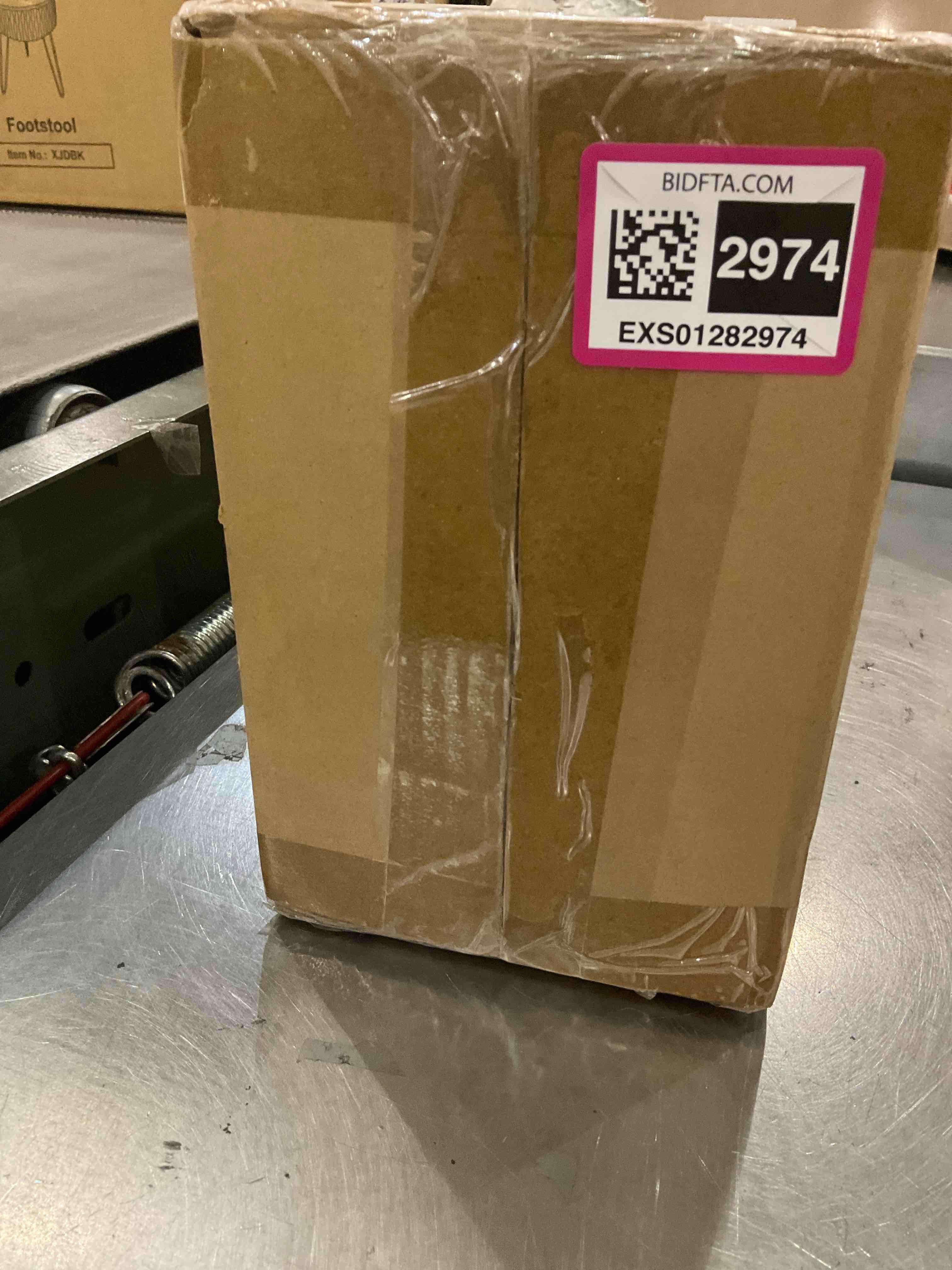 https://s3.amazonaws.com/lotting-images-prod/BargainHunt/EXS01282974_1712331443100.jpeg