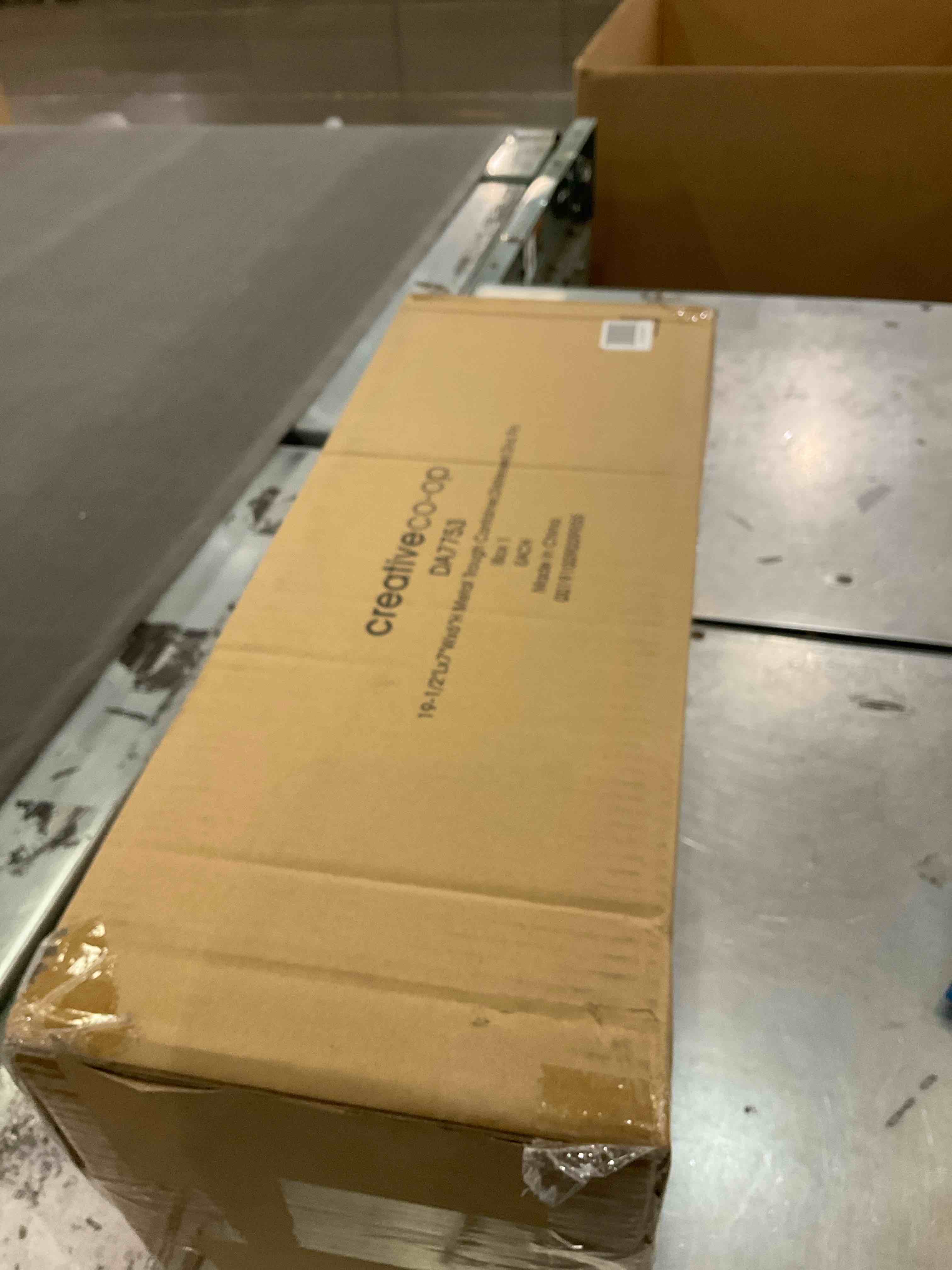 https://s3.amazonaws.com/lotting-images-prod/BargainHunt/EXS01283061_1712597266252.jpeg
