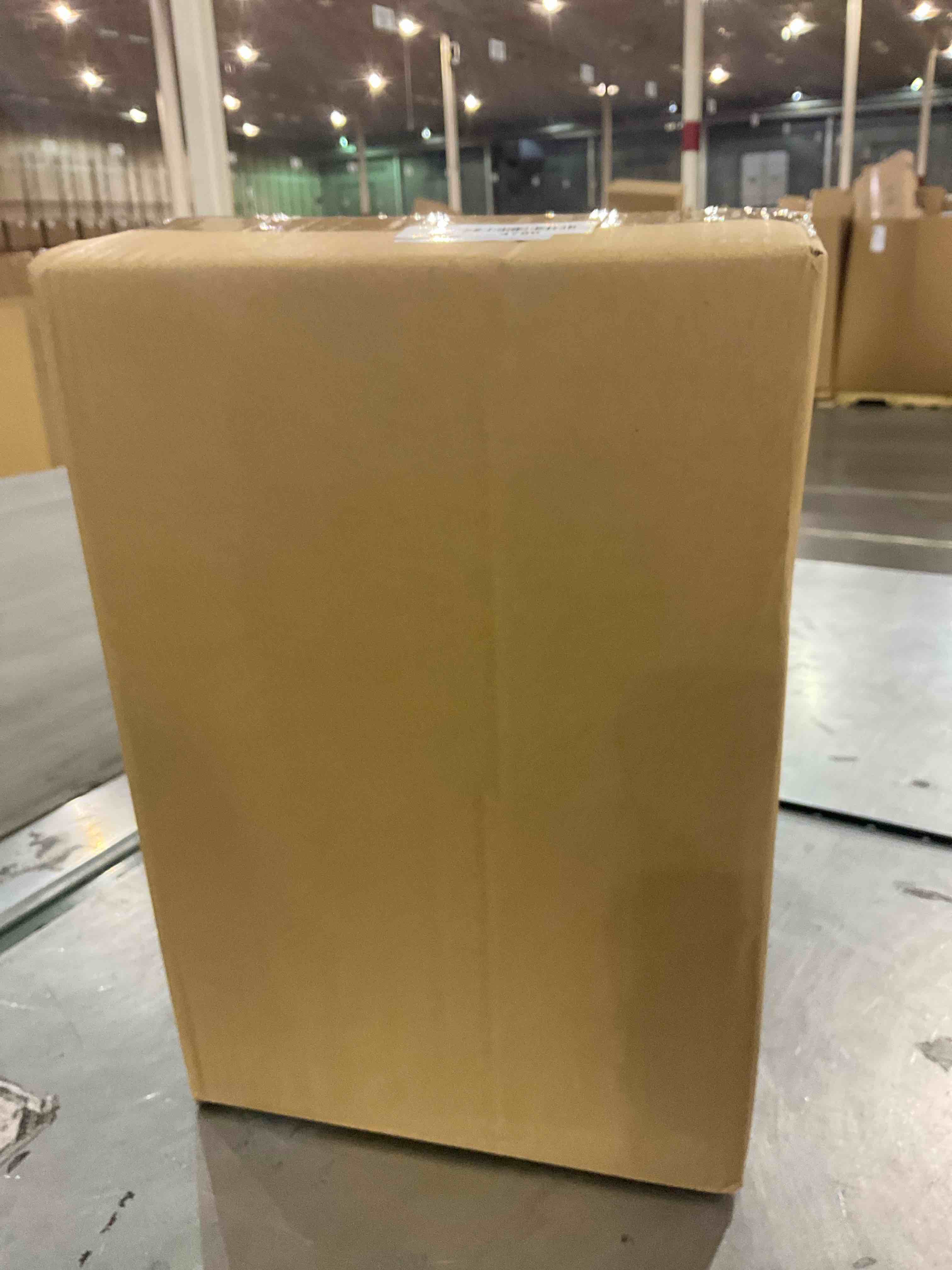 https://s3.amazonaws.com/lotting-images-prod/BargainHunt/EXS01283321_1712750142025.jpeg