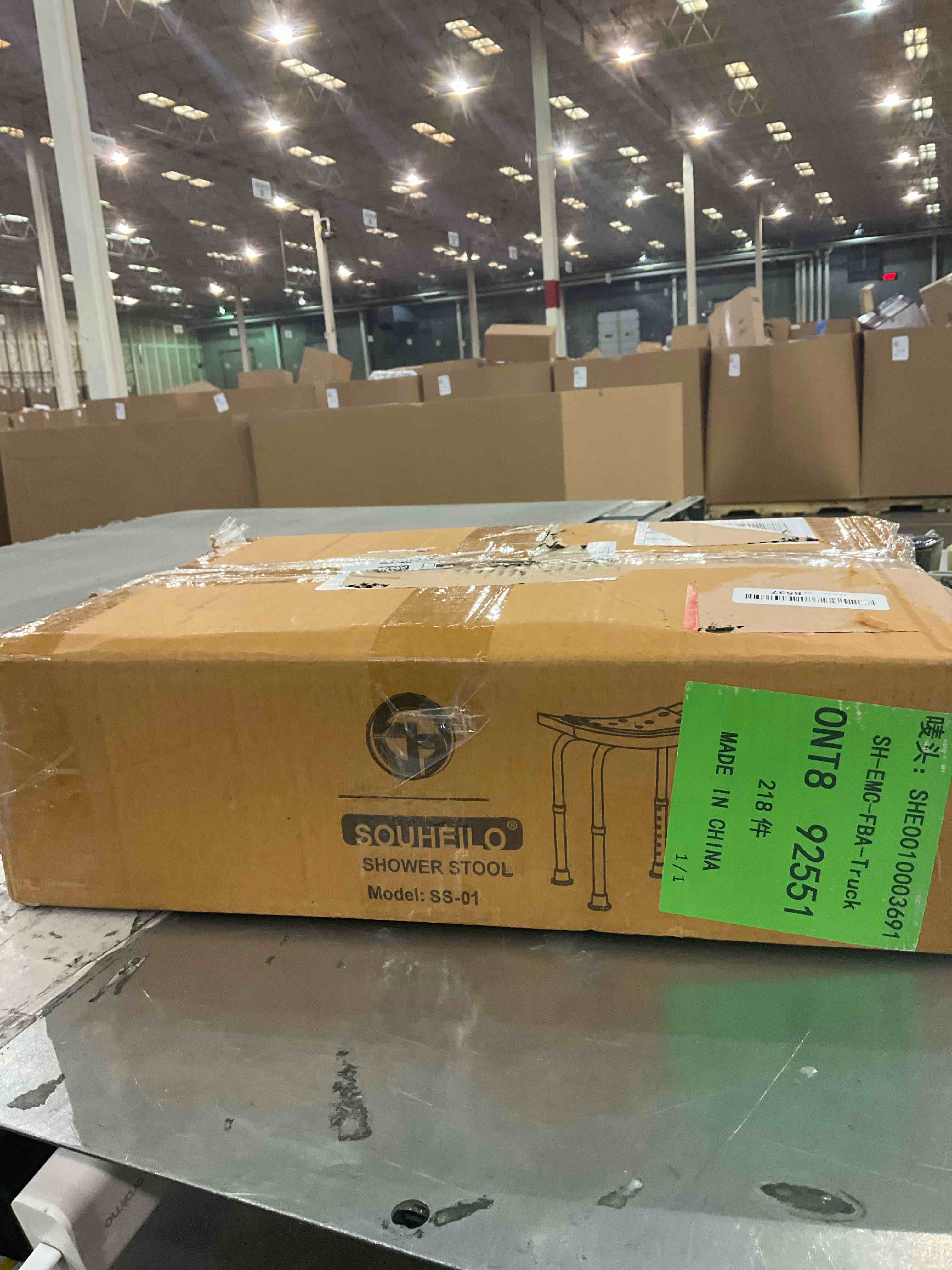 https://s3.amazonaws.com/lotting-images-prod/BargainHunt/EXS01283350_1712755410041.jpeg