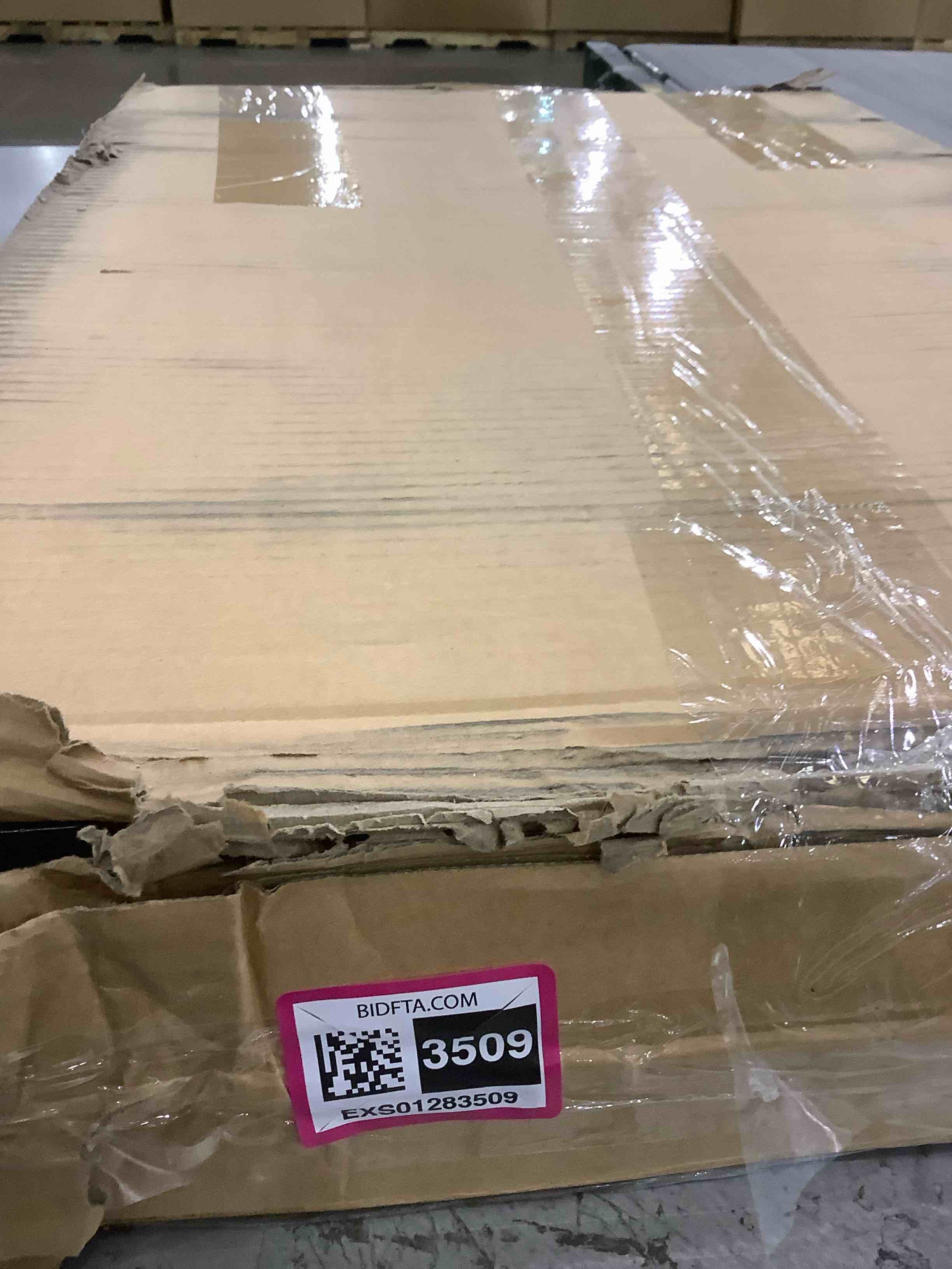 https://s3.amazonaws.com/lotting-images-prod/BargainHunt/EXS01283509_1712321692407.jpeg