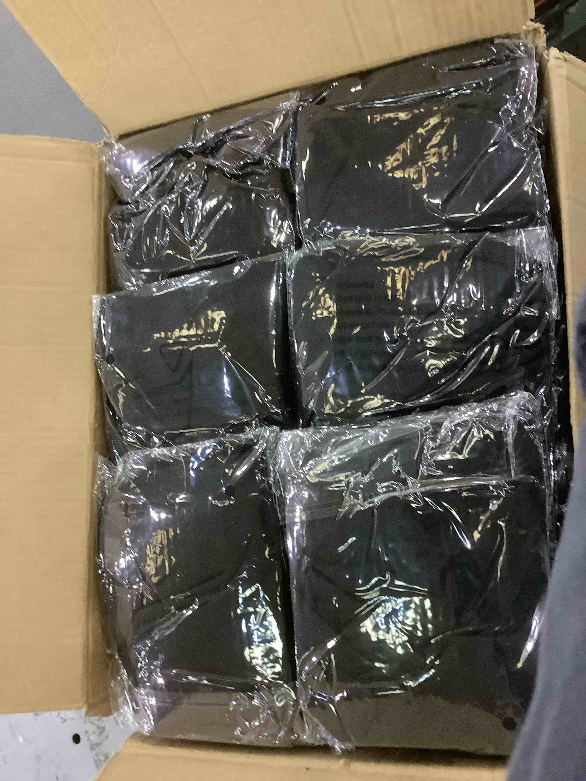 https://s3.amazonaws.com/lotting-images-prod/BargainHunt/EXS01283592_1712336198090.jpeg