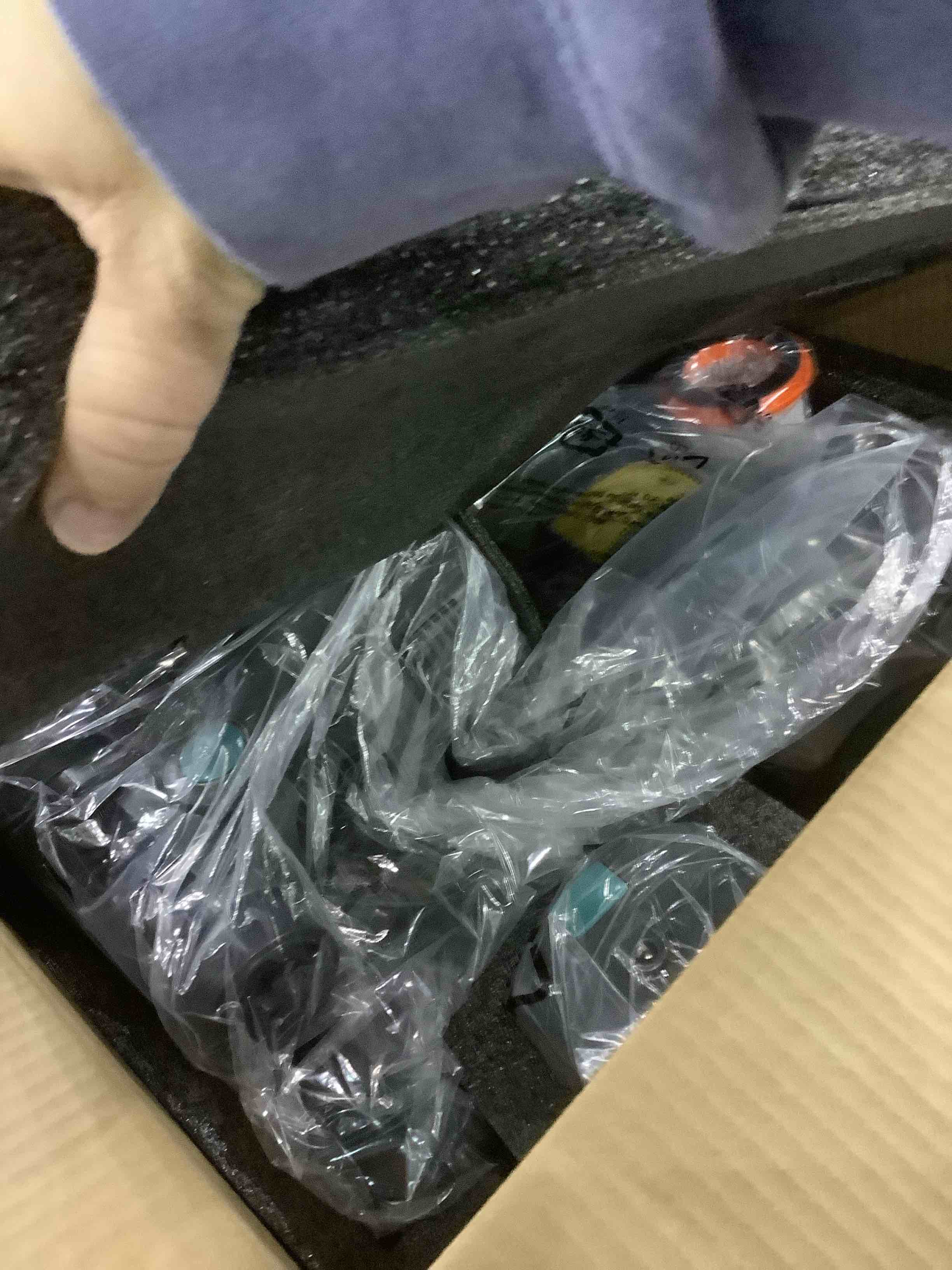 https://s3.amazonaws.com/lotting-images-prod/BargainHunt/EXS01283654_1712575941433.jpeg