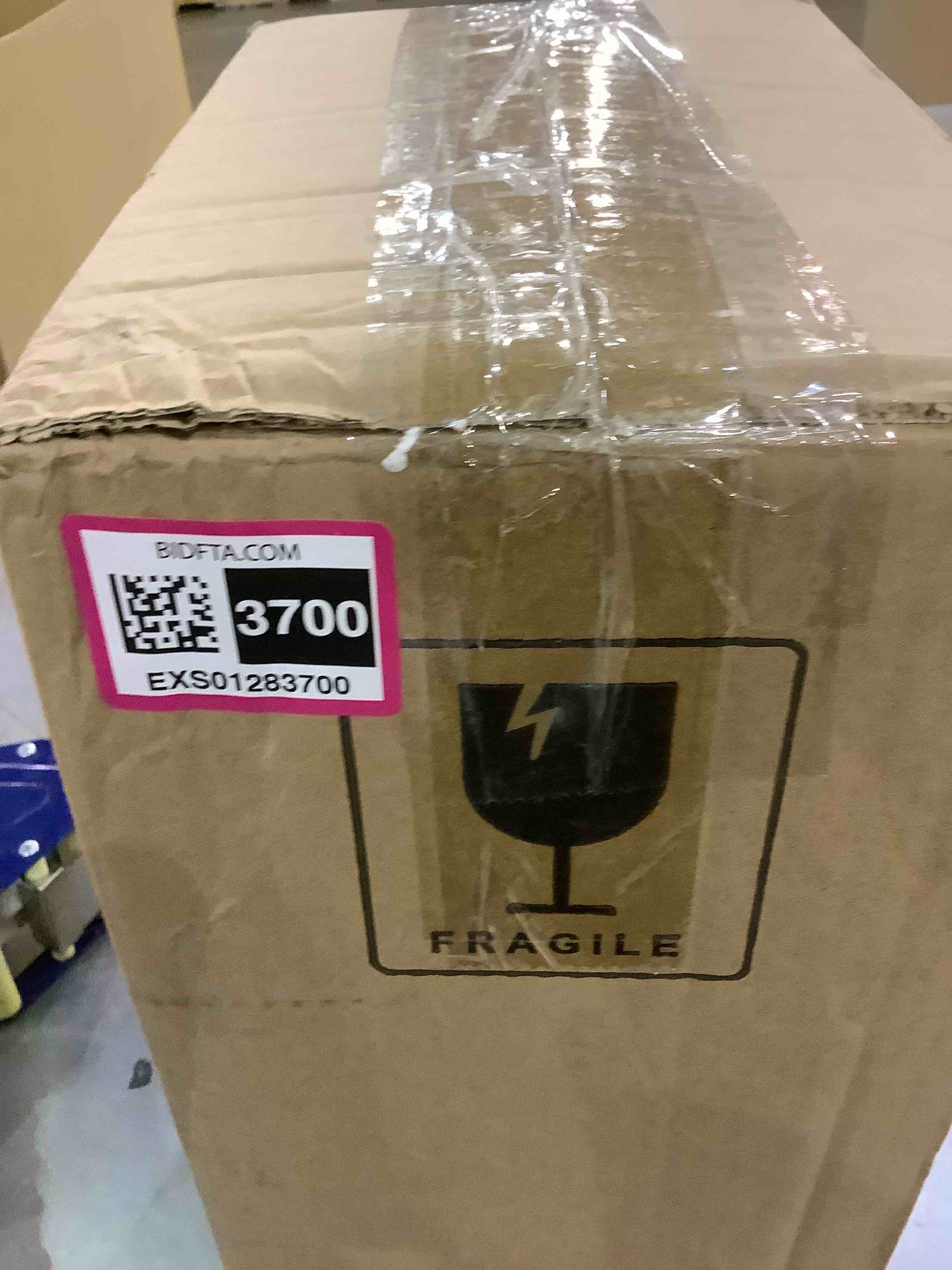 https://s3.amazonaws.com/lotting-images-prod/BargainHunt/EXS01283700_1712666792944.jpeg
