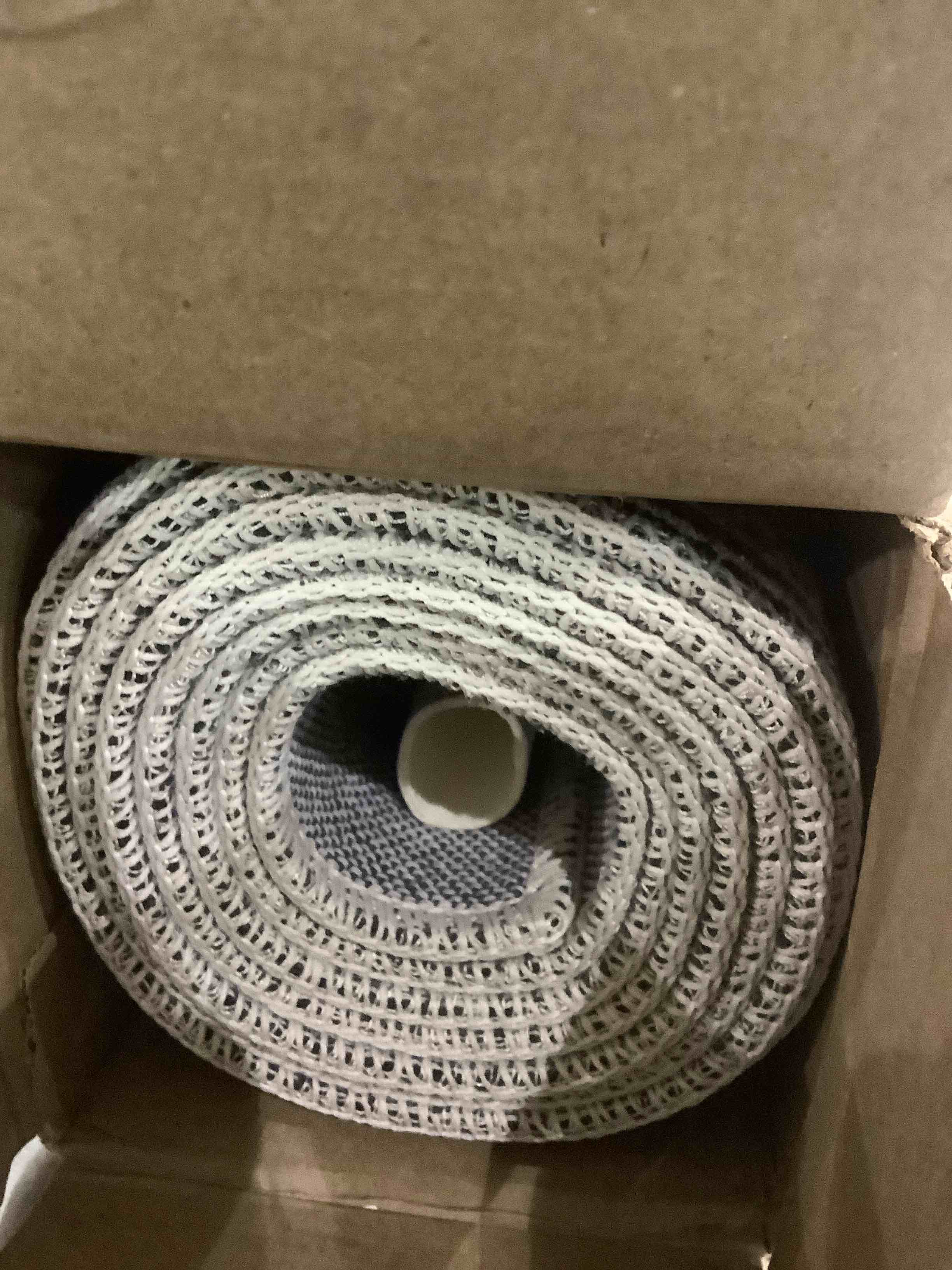 https://s3.amazonaws.com/lotting-images-prod/BargainHunt/EXS01283702_1712666962391.jpeg
