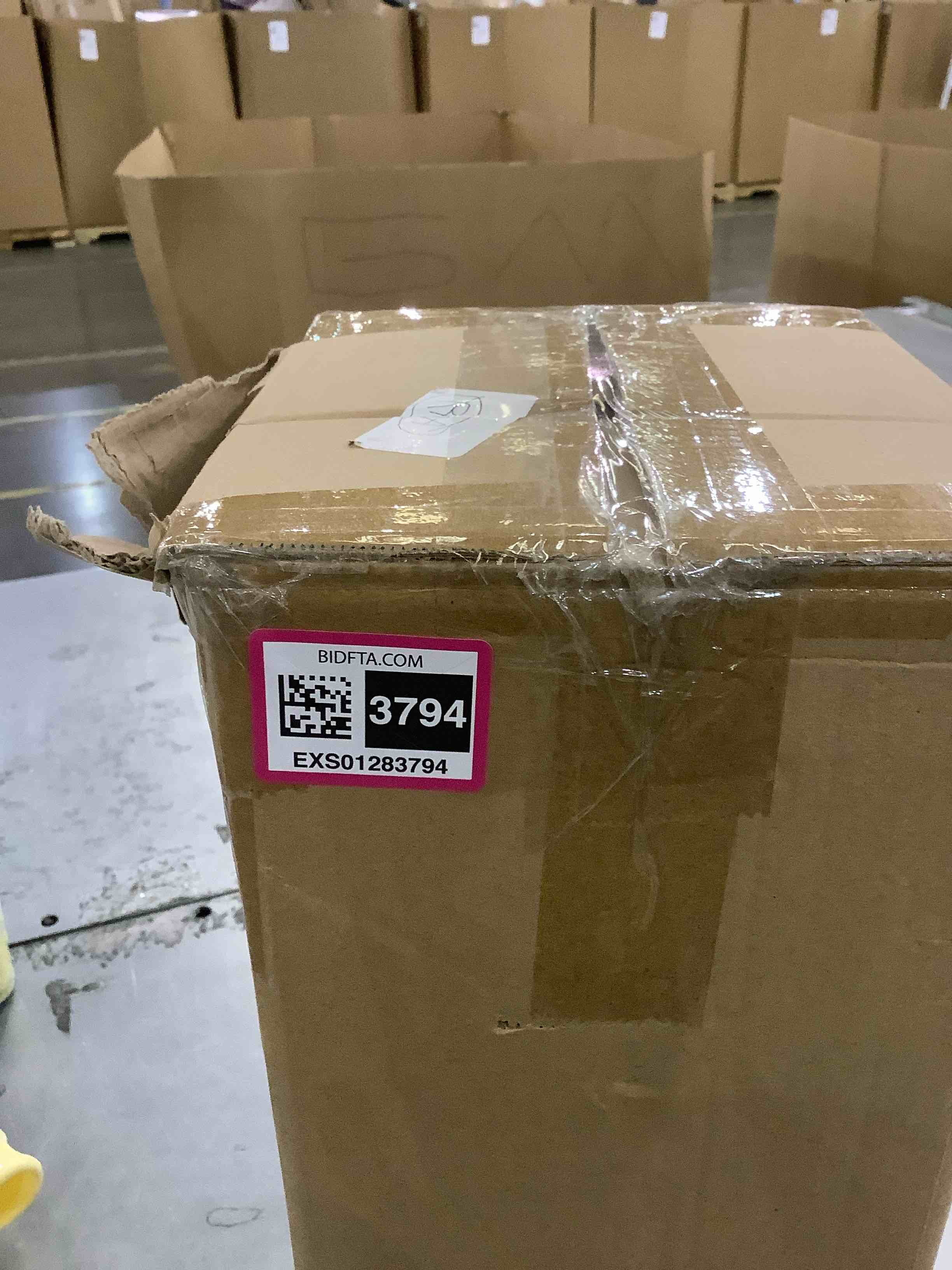 https://s3.amazonaws.com/lotting-images-prod/BargainHunt/EXS01283794_1712682732554.jpeg