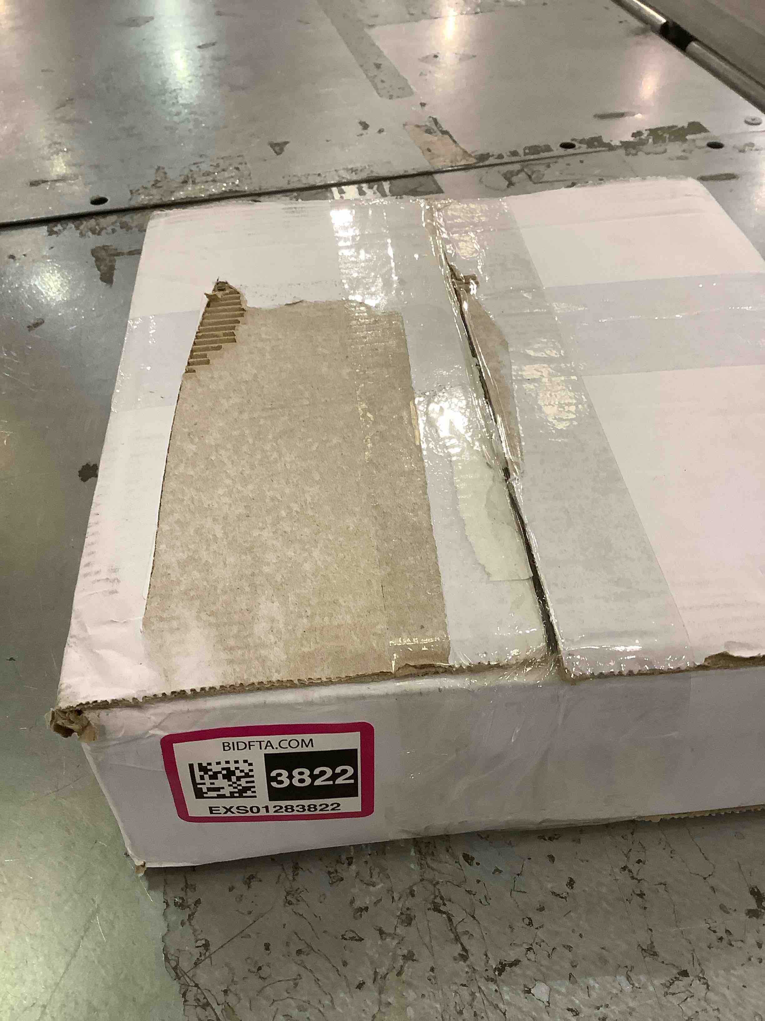 https://s3.amazonaws.com/lotting-images-prod/BargainHunt/EXS01283822_1712685143585.jpeg