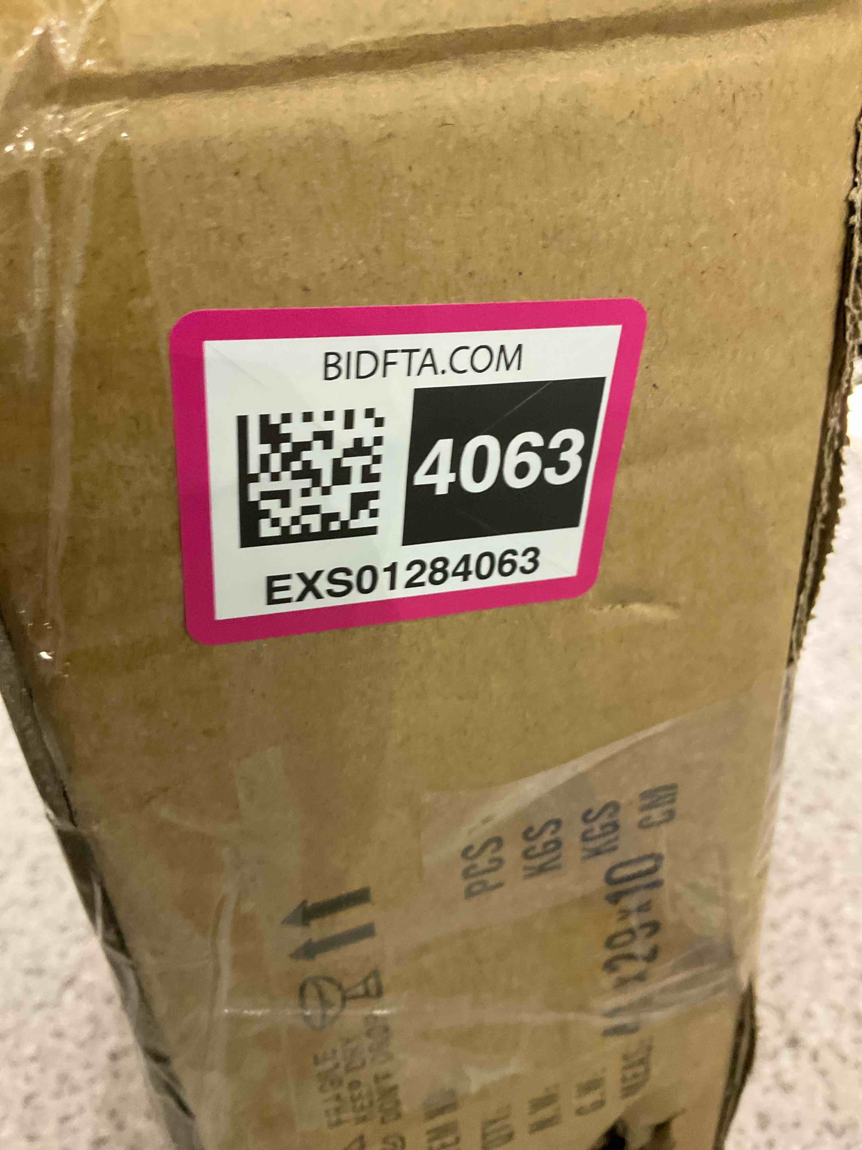 https://s3.amazonaws.com/lotting-images-prod/BargainHunt/EXS01284063_1712682375174.jpeg