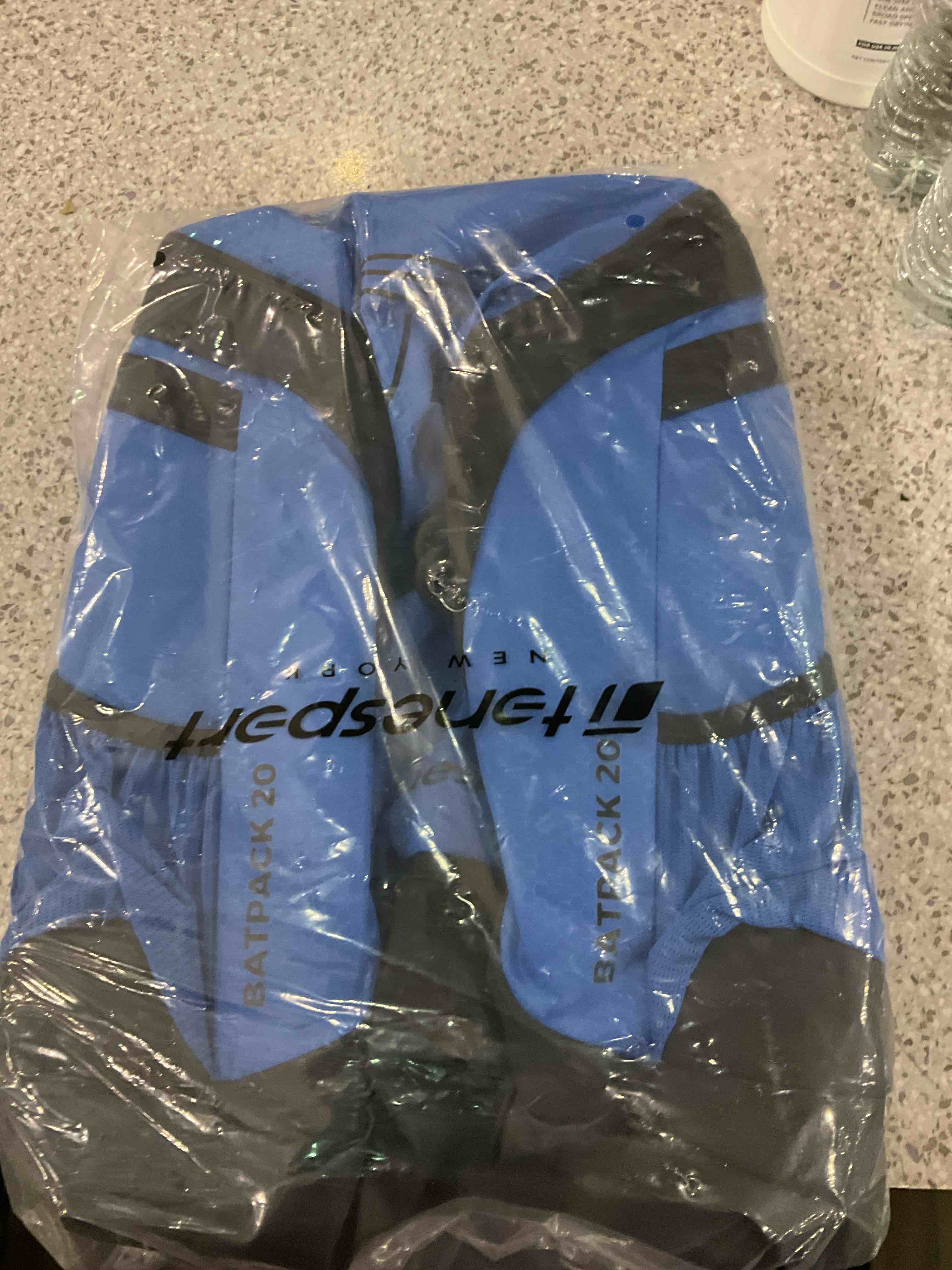 https://s3.amazonaws.com/lotting-images-prod/BargainHunt/EXS01284103_1712748046726.jpeg