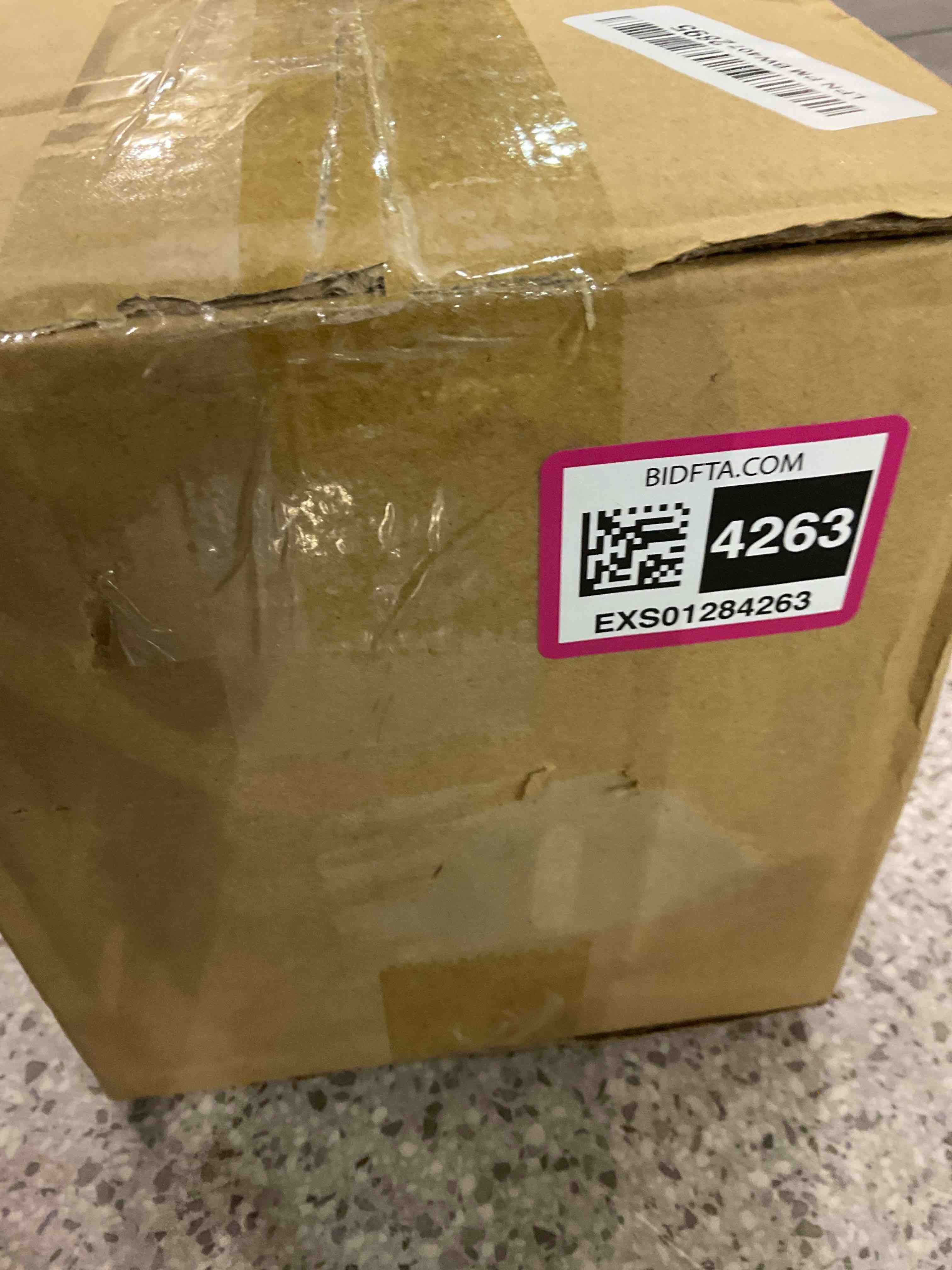 https://s3.amazonaws.com/lotting-images-prod/BargainHunt/EXS01284263_1712835761504.jpeg