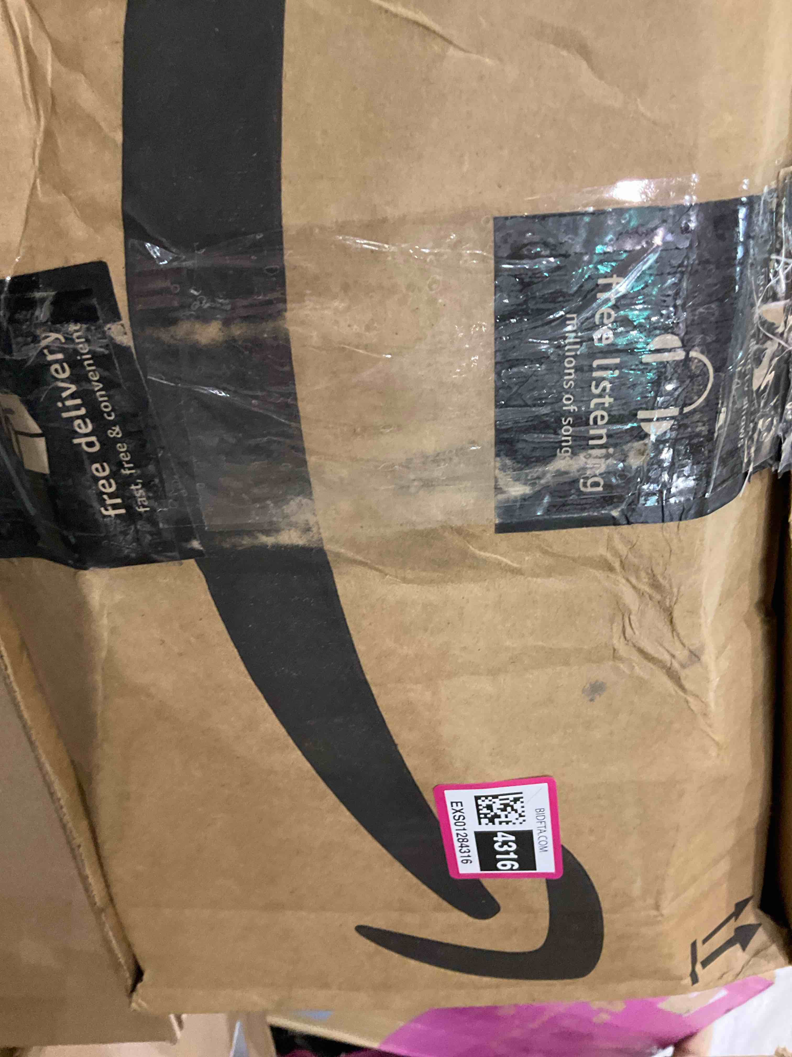 https://s3.amazonaws.com/lotting-images-prod/BargainHunt/EXS01284316_1712847055394.jpeg