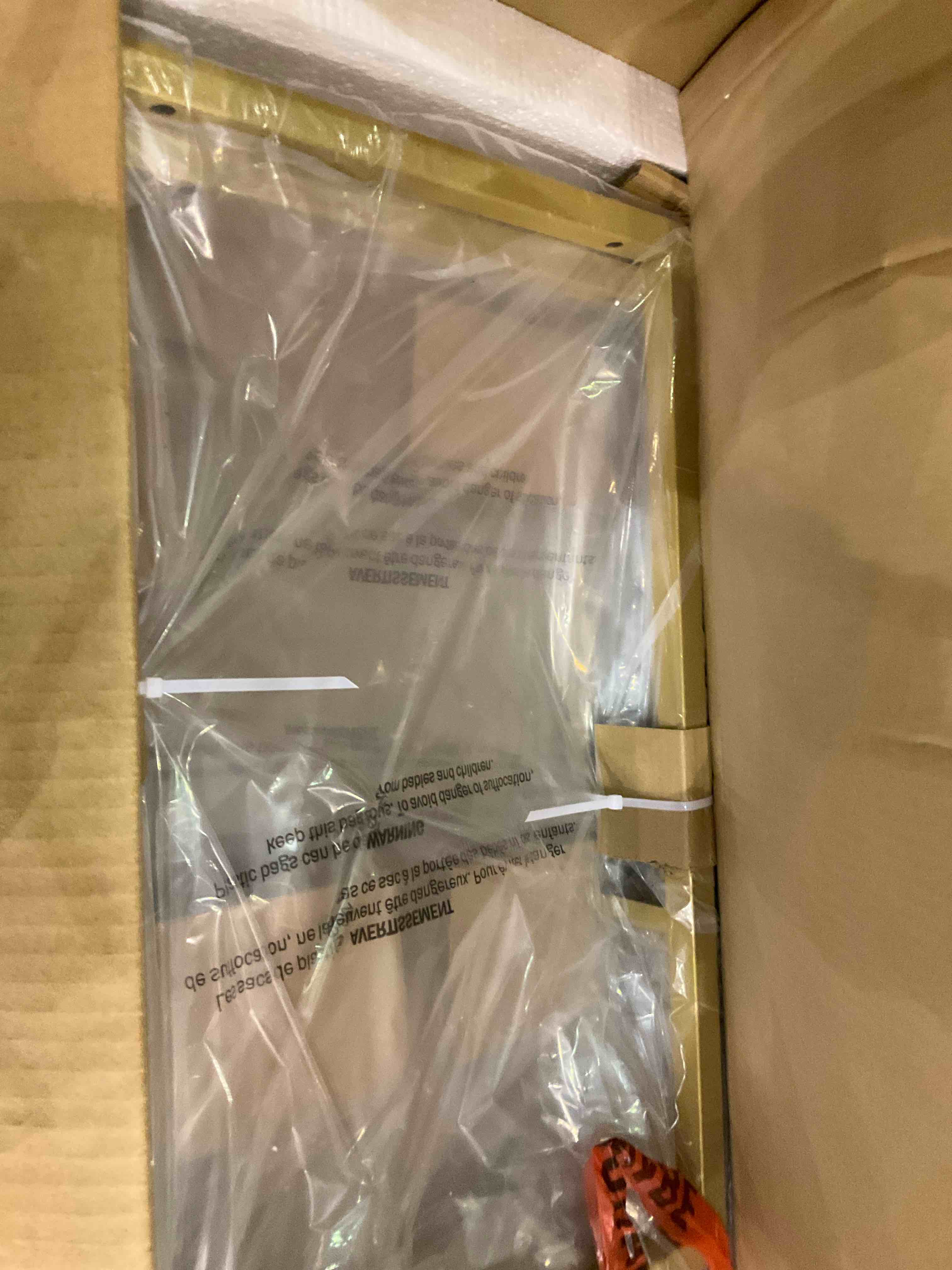 https://s3.amazonaws.com/lotting-images-prod/BargainHunt/EXS01284347_1712859905138.jpeg