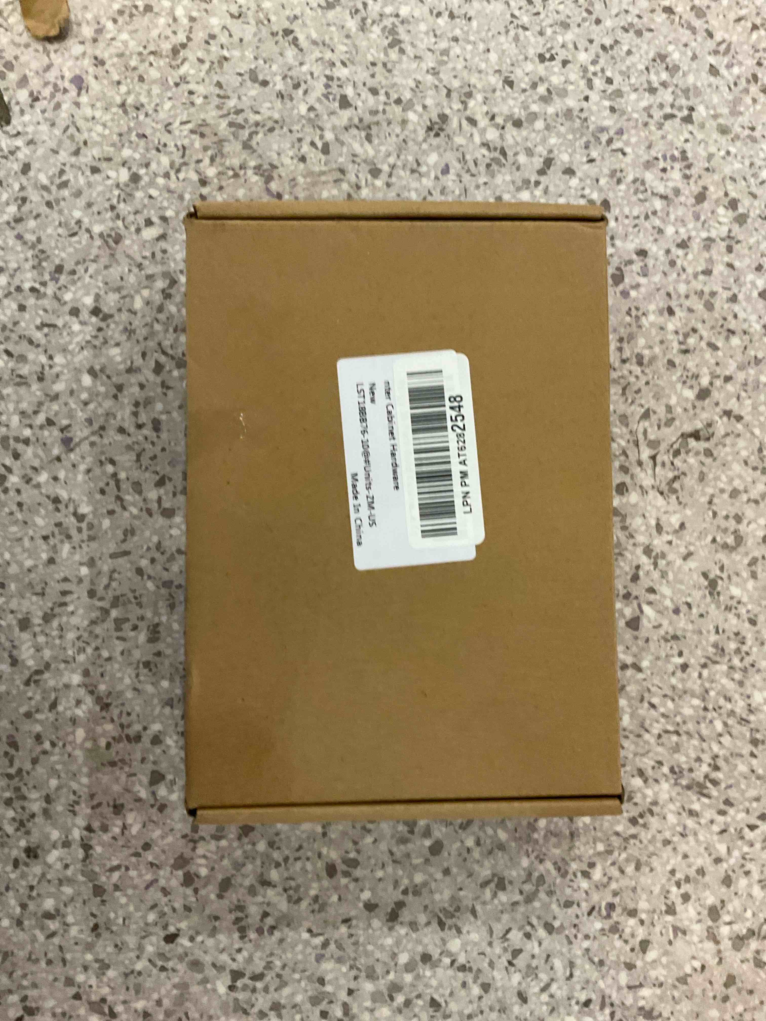 https://s3.amazonaws.com/lotting-images-prod/BargainHunt/EXS01284430_1712933833791.jpeg