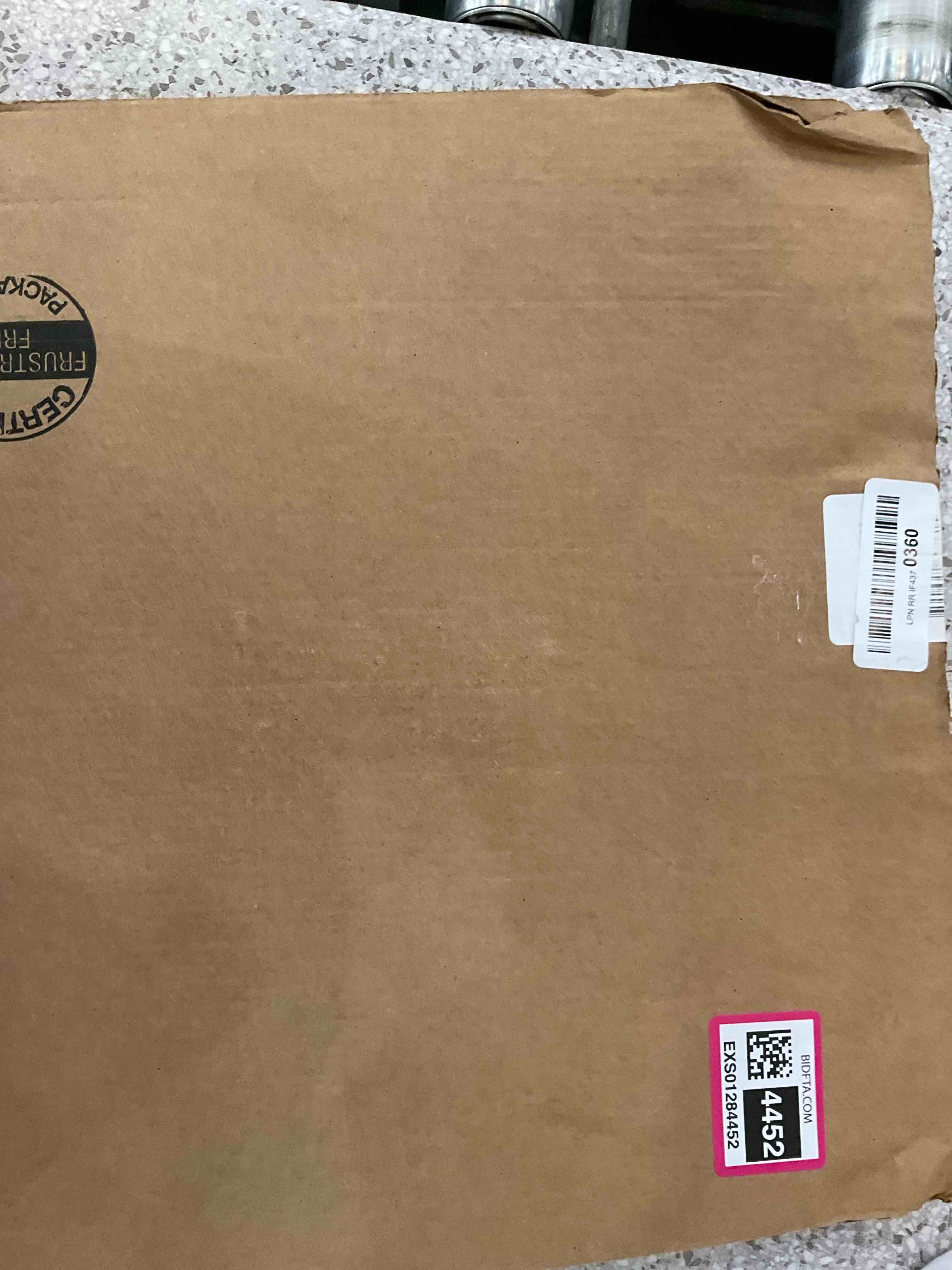 https://s3.amazonaws.com/lotting-images-prod/BargainHunt/EXS01284452_1712939827493.jpeg