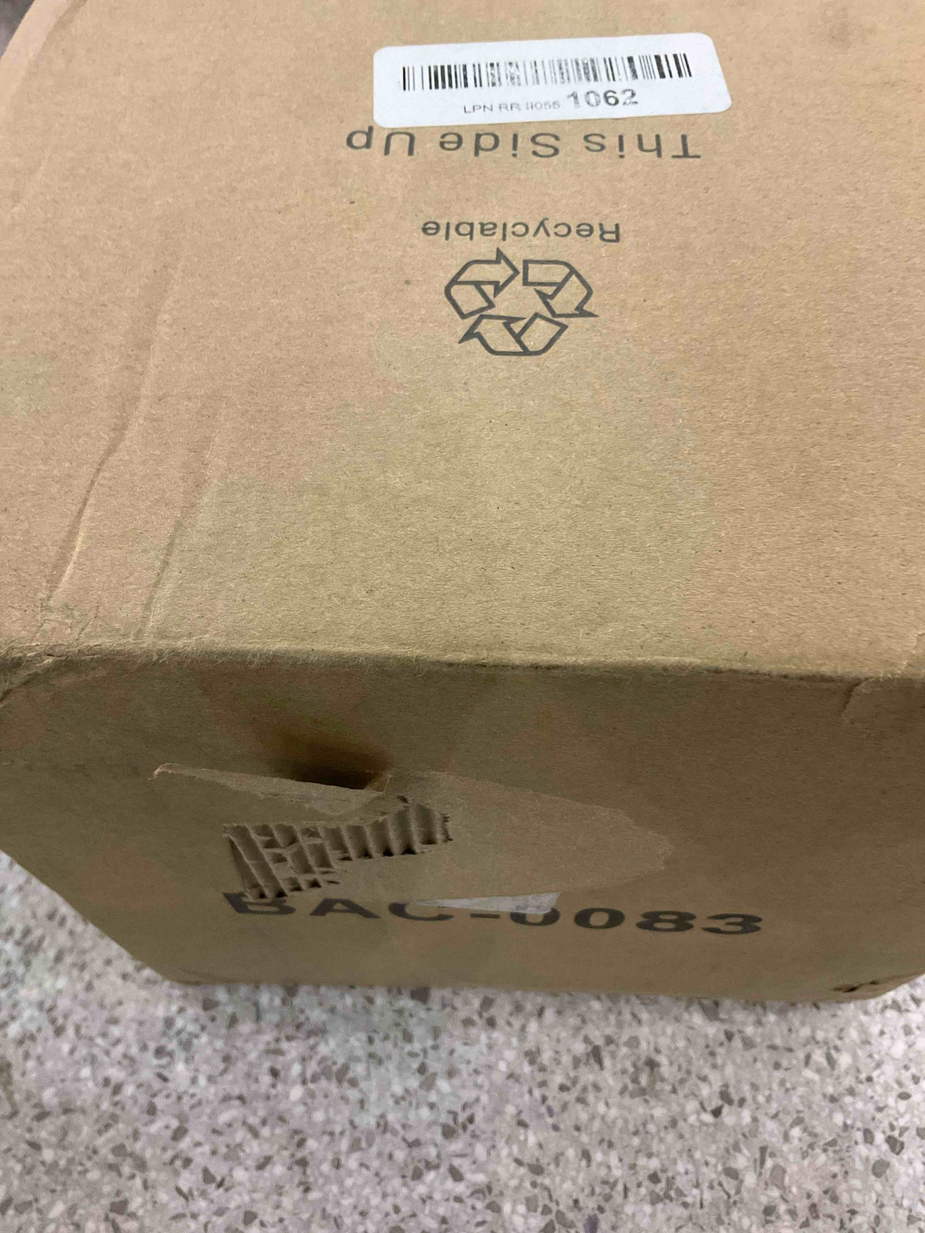 https://s3.amazonaws.com/lotting-images-prod/BargainHunt/EXS01285238_1713270033330.jpeg