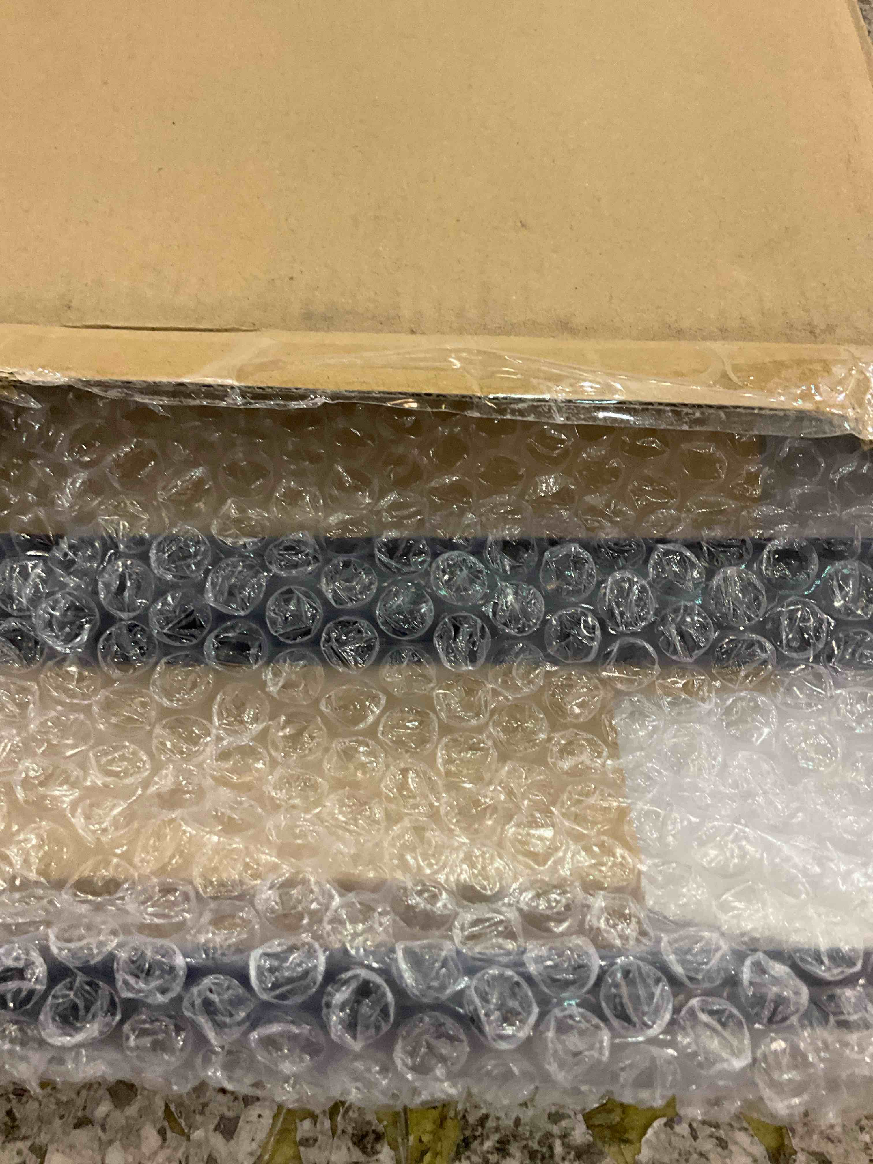 https://s3.amazonaws.com/lotting-images-prod/BargainHunt/EXS01285364_1713363047768.jpeg