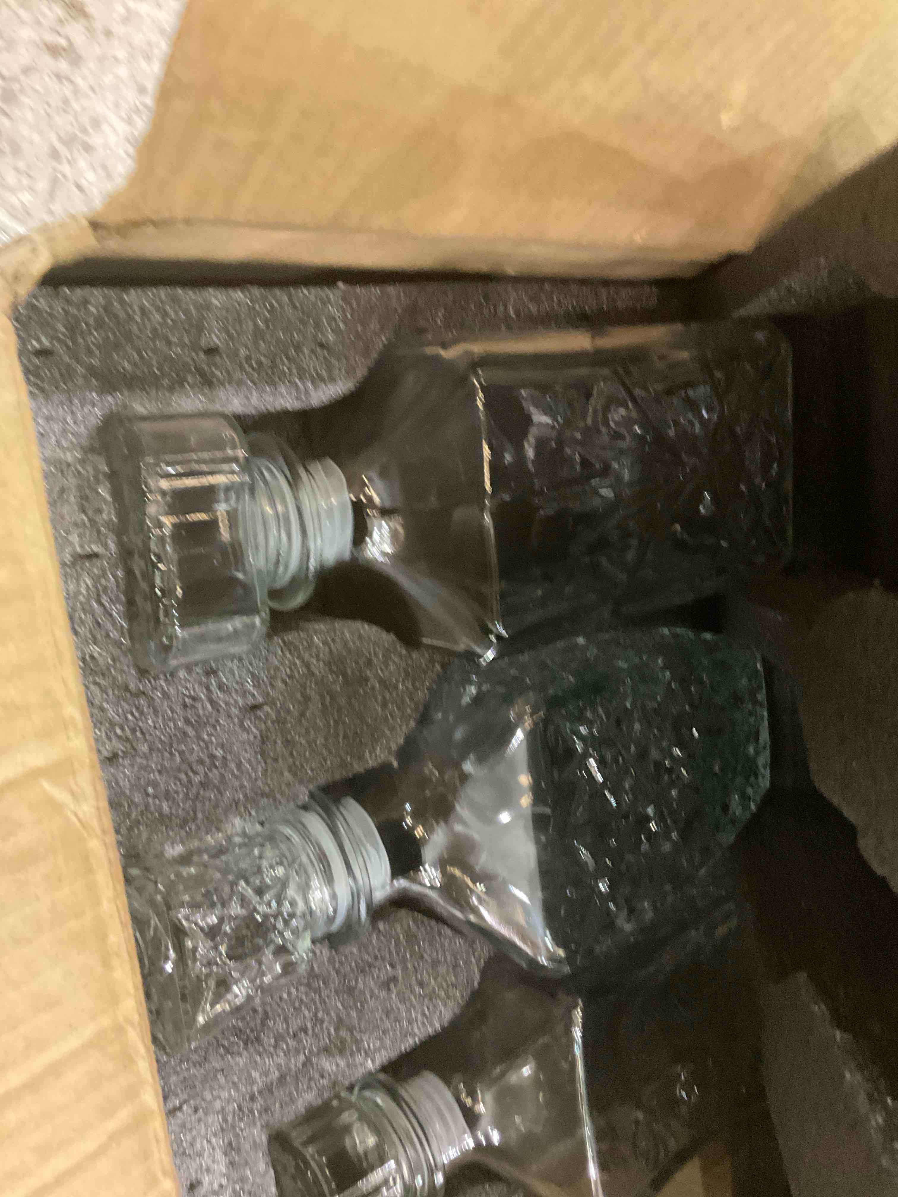 LAWADACH Liquor Decanters Whiskey Decanter Set of 3 Glass Alcohol Bottle for Tequila, Brandy and Vodka Unique Liquor Bar and Party Decorations (28oz*2, 31oz*1)