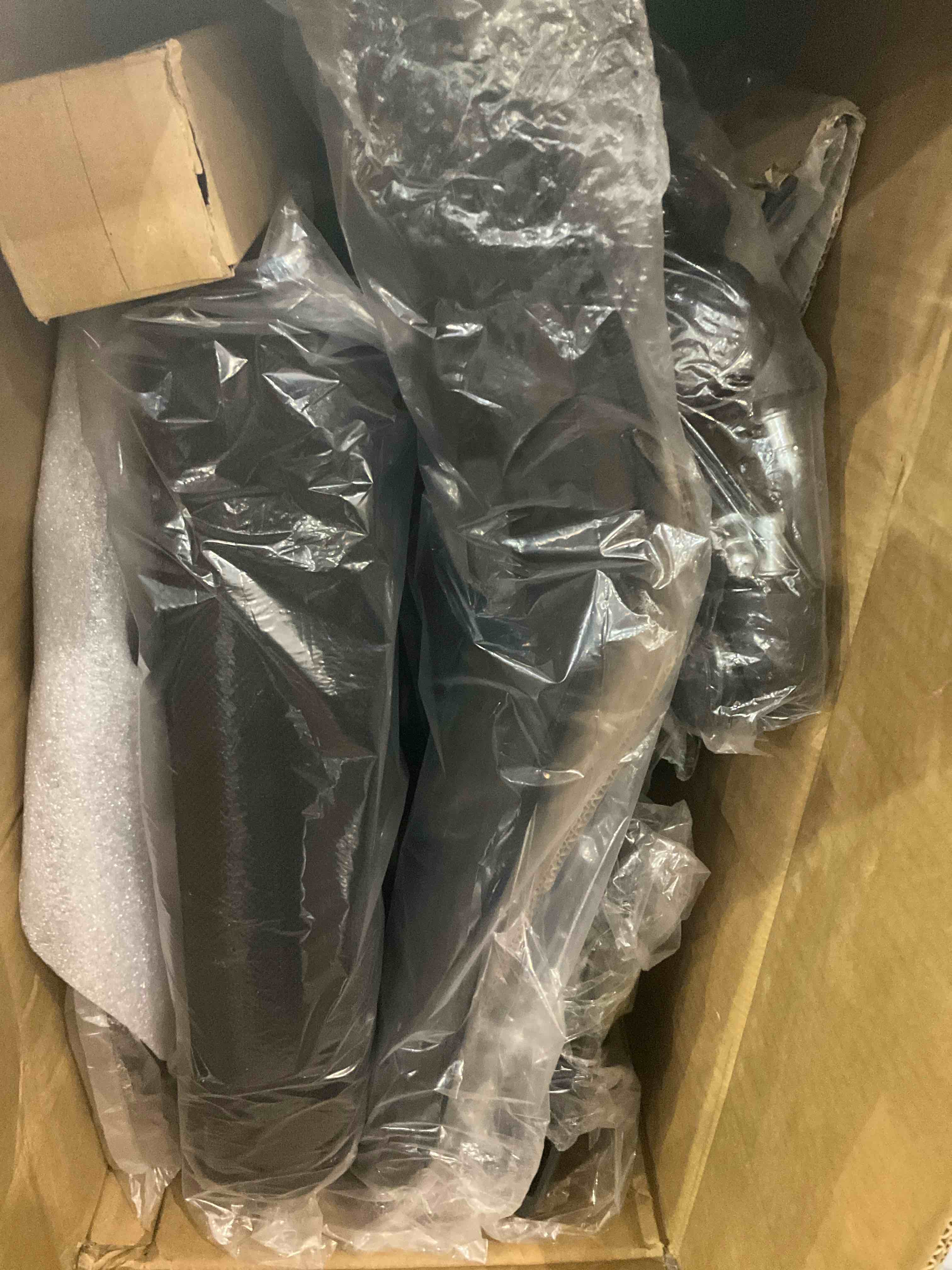 https://s3.amazonaws.com/lotting-images-prod/BargainHunt/EXS01285491_1713449117571.jpeg