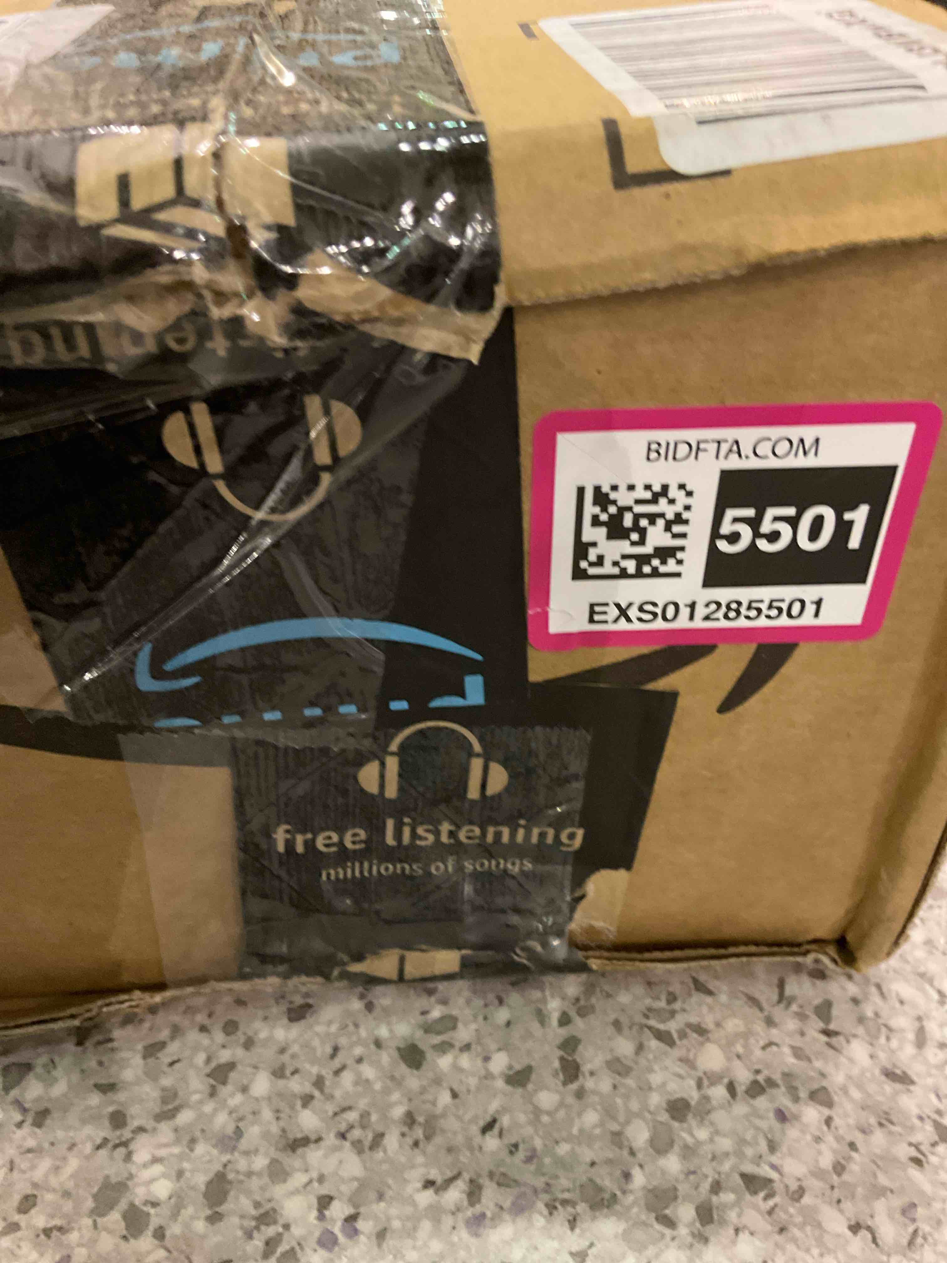 https://s3.amazonaws.com/lotting-images-prod/BargainHunt/EXS01285501_1713179565341.jpeg