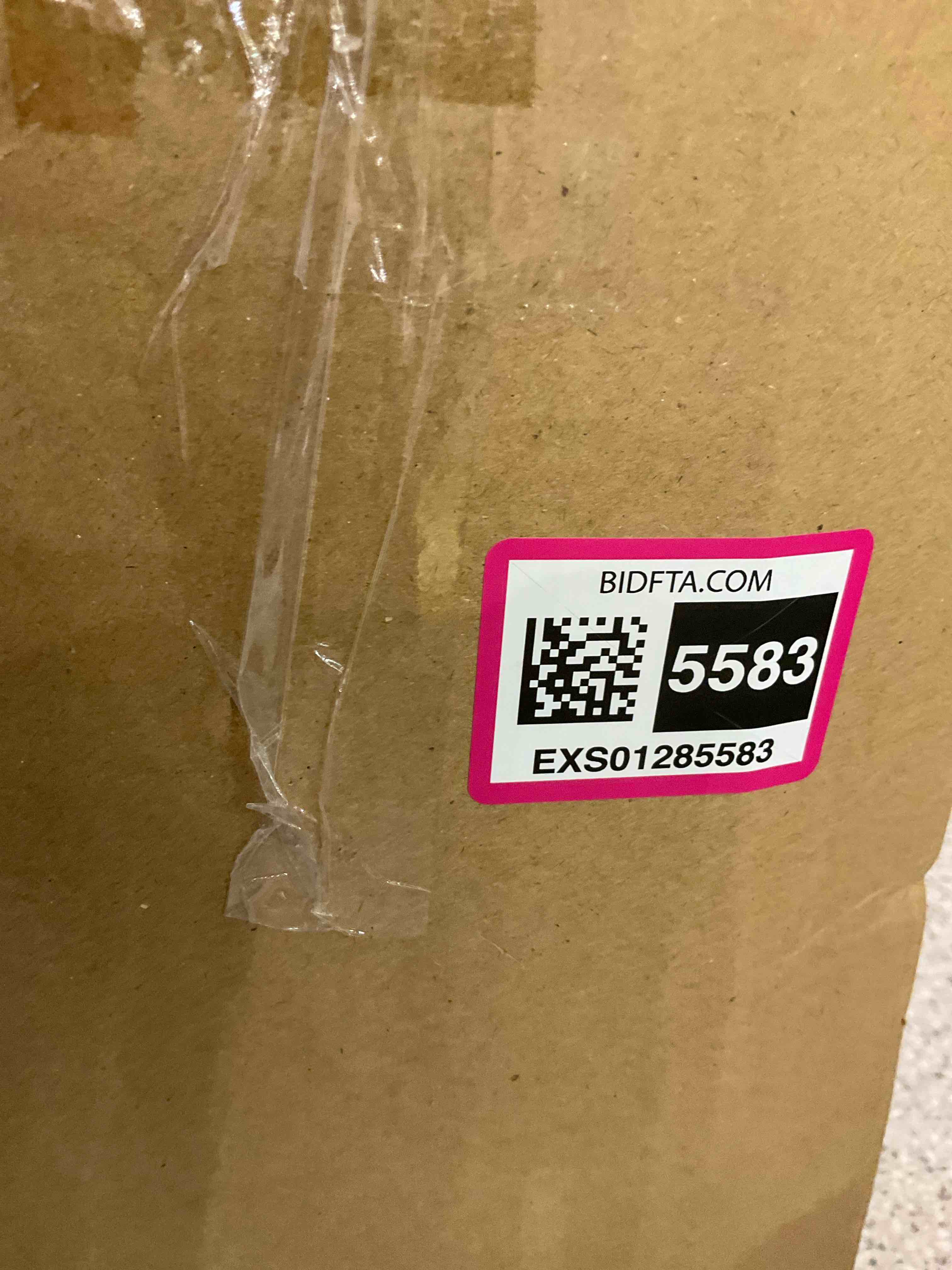 https://s3.amazonaws.com/lotting-images-prod/BargainHunt/EXS01285583_1713199763744.jpeg
