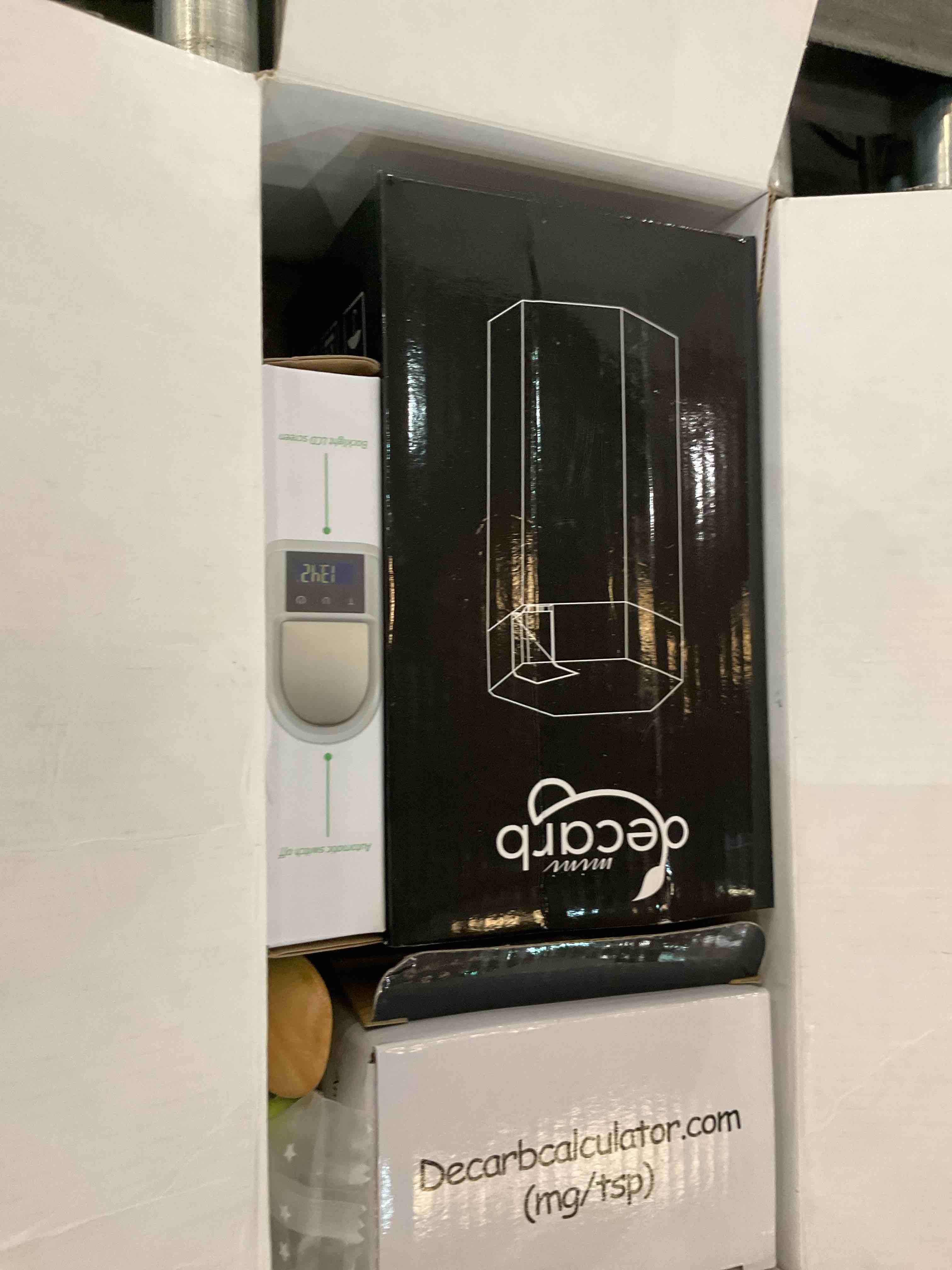 https://s3.amazonaws.com/lotting-images-prod/BargainHunt/EXS01285584_1713199860754.jpeg