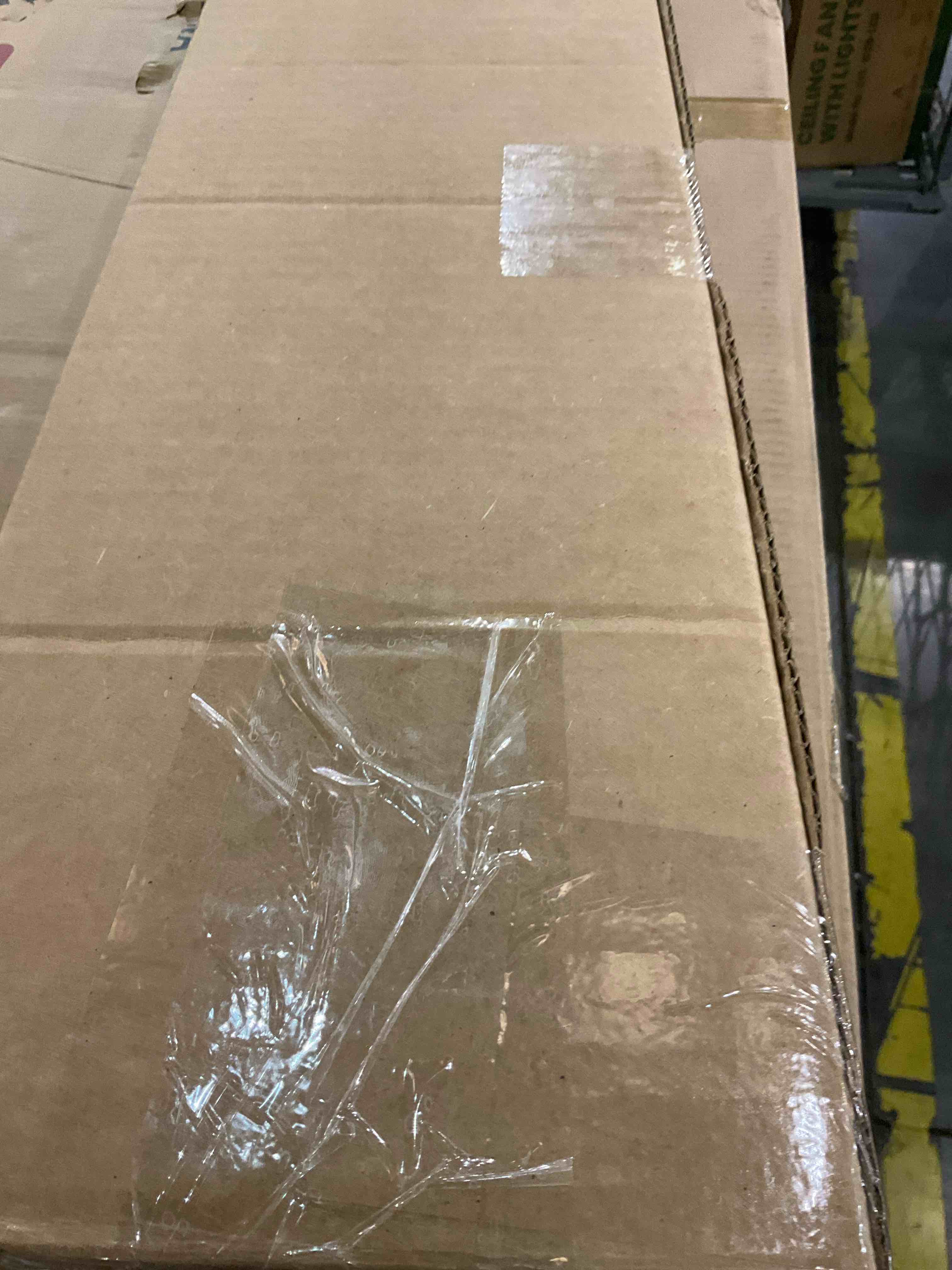 https://s3.amazonaws.com/lotting-images-prod/BargainHunt/EXS01285685_1713277375977.jpeg