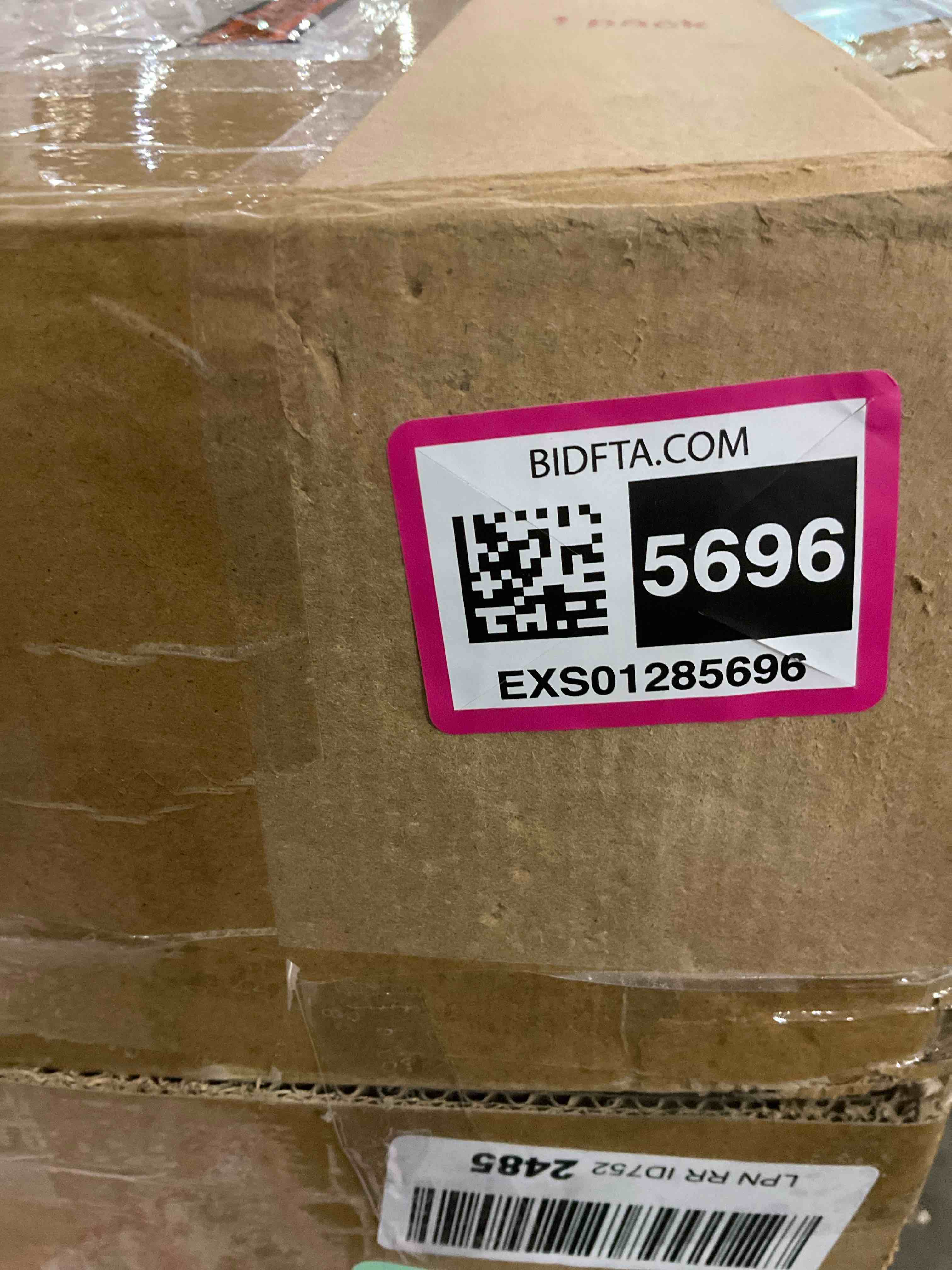 https://s3.amazonaws.com/lotting-images-prod/BargainHunt/EXS01285696_1713280381387.jpeg