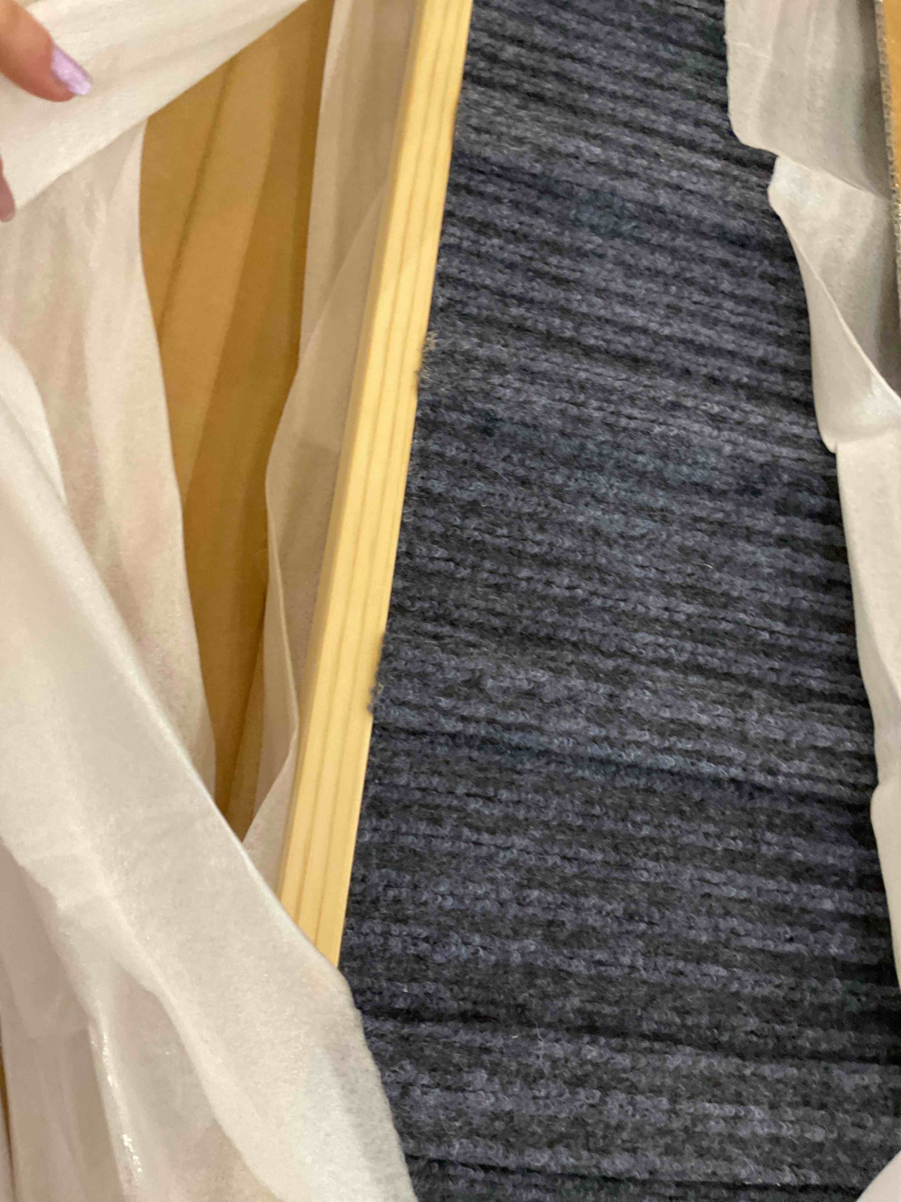 https://s3.amazonaws.com/lotting-images-prod/BargainHunt/EXS01285703_1713285516218.jpeg