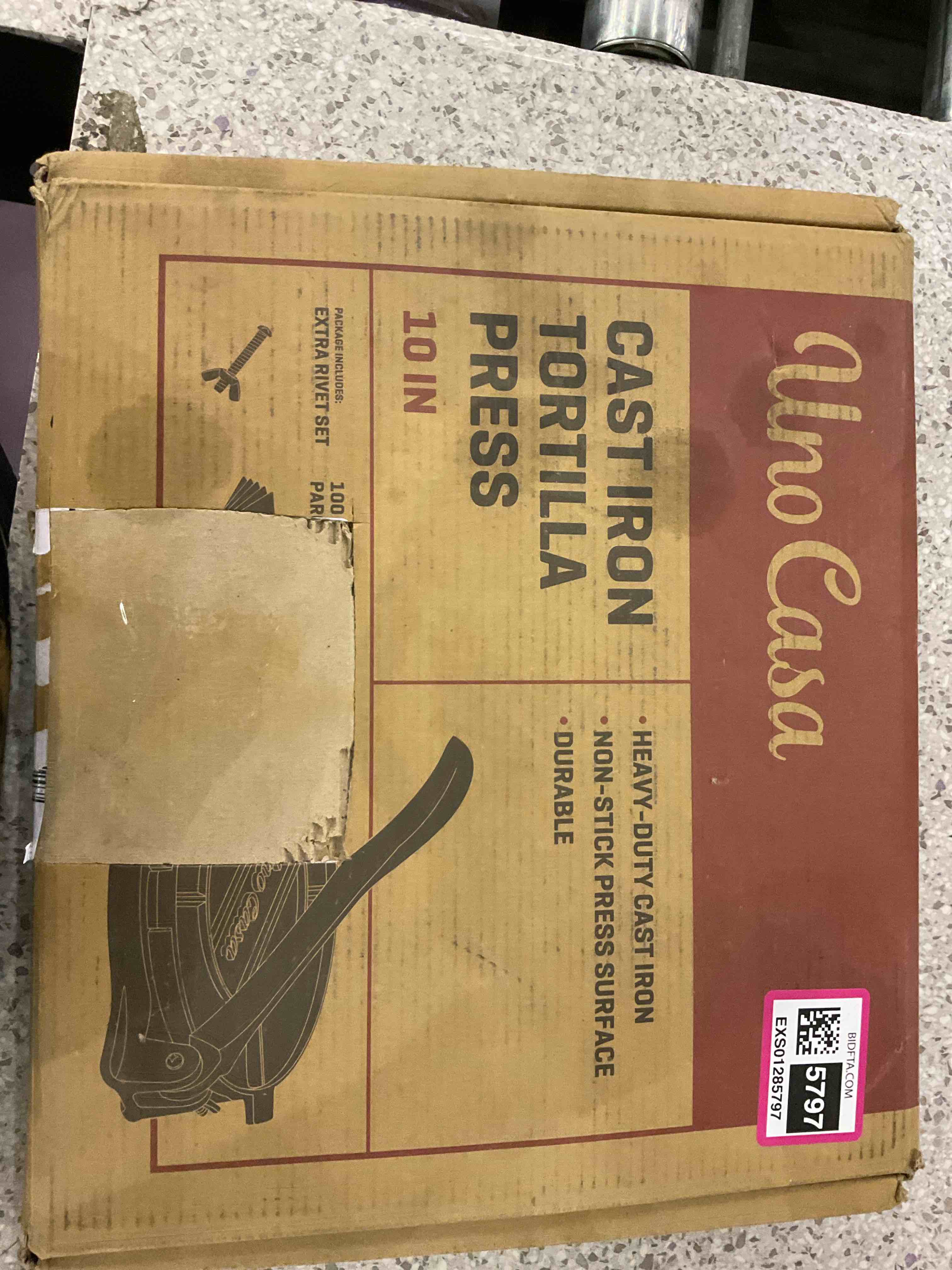 https://s3.amazonaws.com/lotting-images-prod/BargainHunt/EXS01285797_1713361224675.jpeg