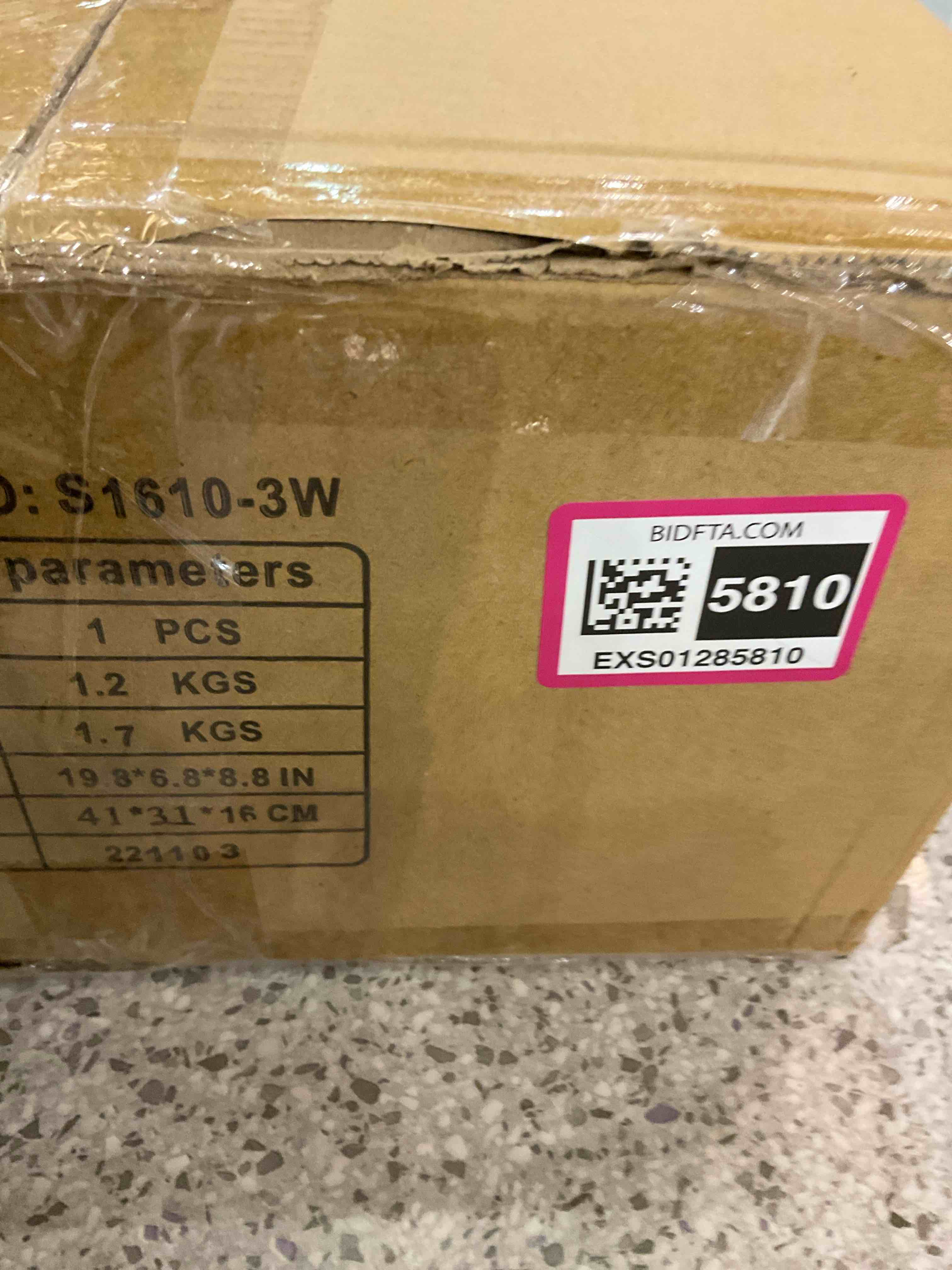 https://s3.amazonaws.com/lotting-images-prod/BargainHunt/EXS01285810_1713363379825.jpeg